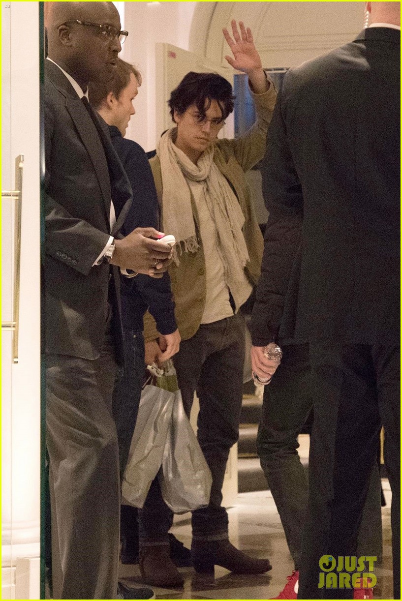 Cole Sprouse & Lili Reinhart Seal it with a Kiss in Paris!