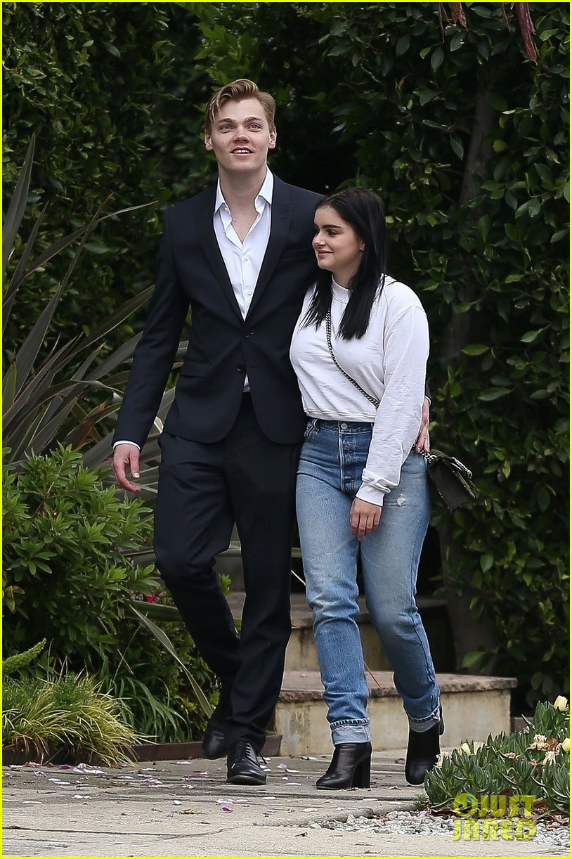 Ariel Winter & Levi Meaden Try To Keep Private Life Separate From Industry