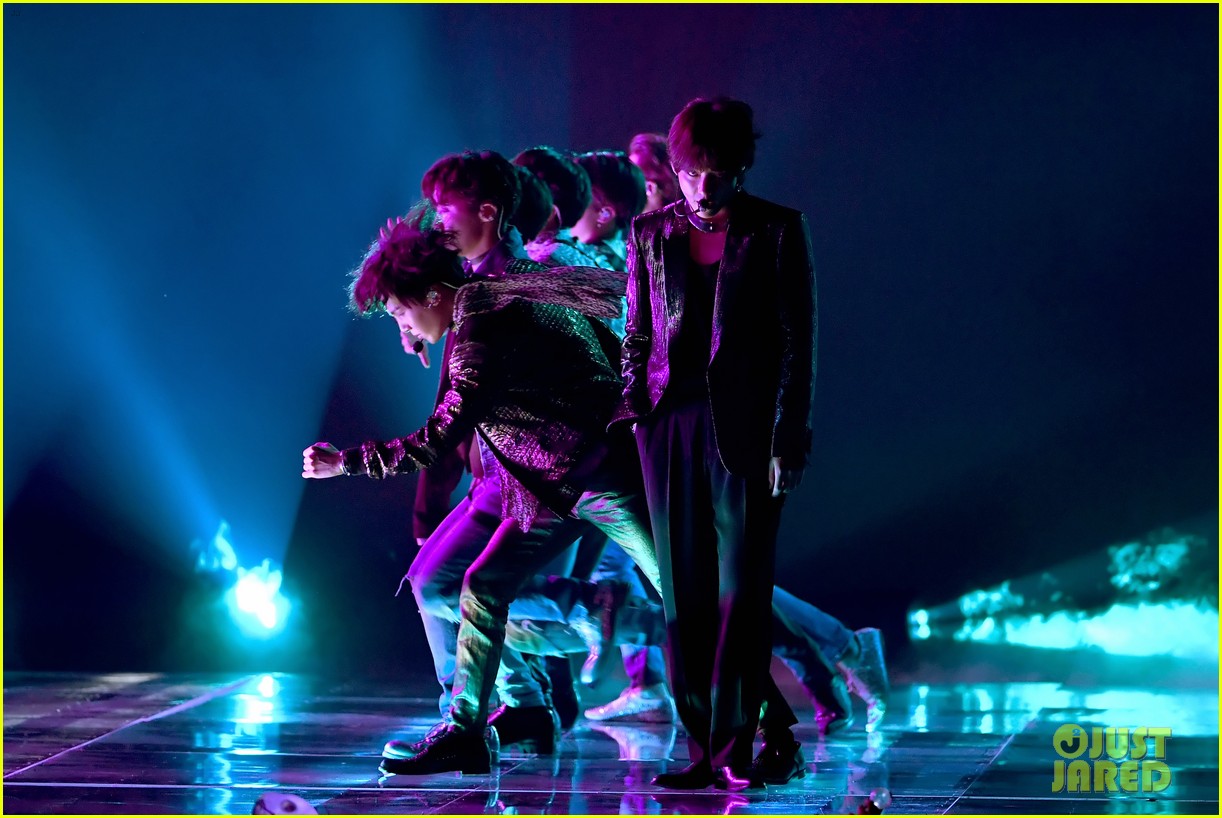 BTS' Billboard Music Awards 2018 Performance Video - Watch Now!