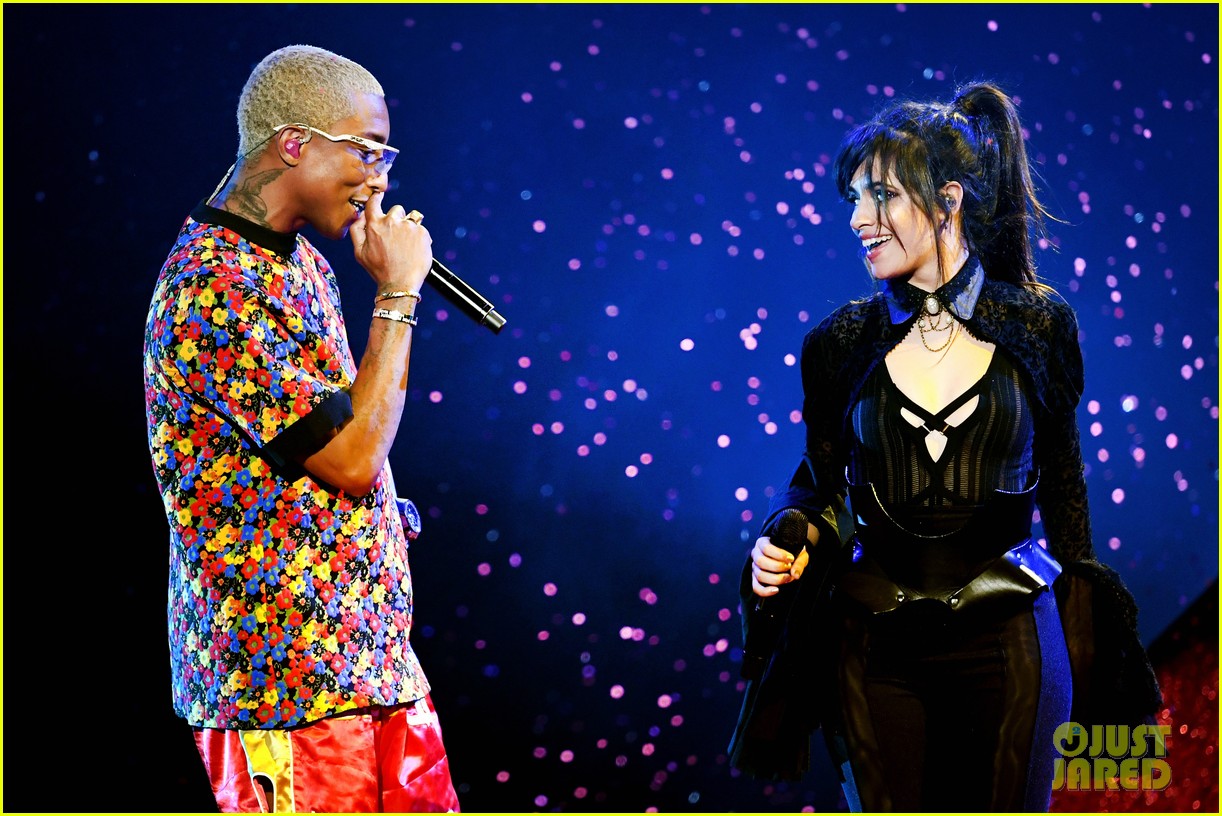 Camila Cabello Joins Pharrell Williams for Billboard Music Awards 2018 Performance!