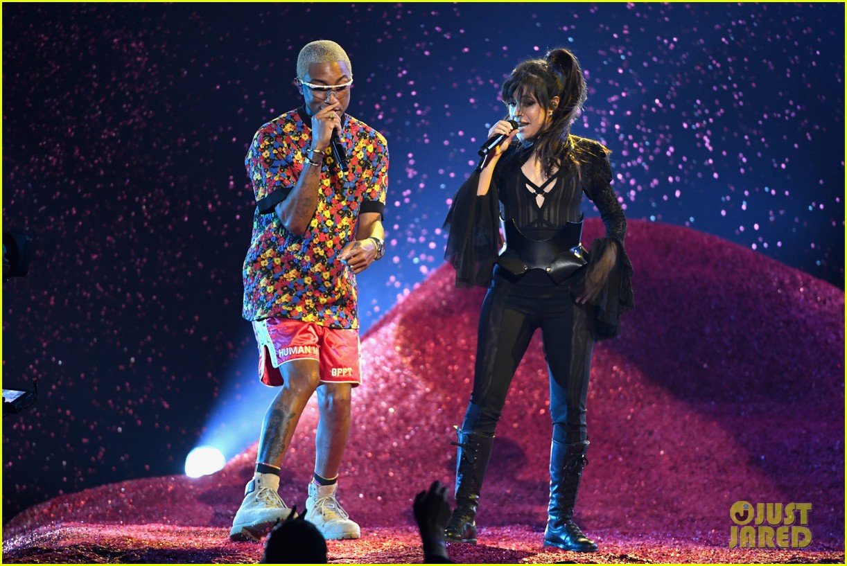 Camila Cabello Joins Pharrell Williams for Billboard Music Awards 2018 Performance!