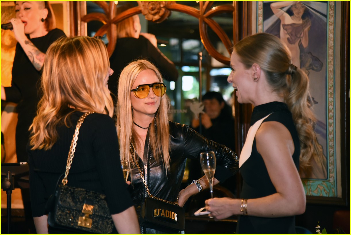 Natalia Dyer & Charlie Heaton Look Picture-Perfect at Christian Dior Event!