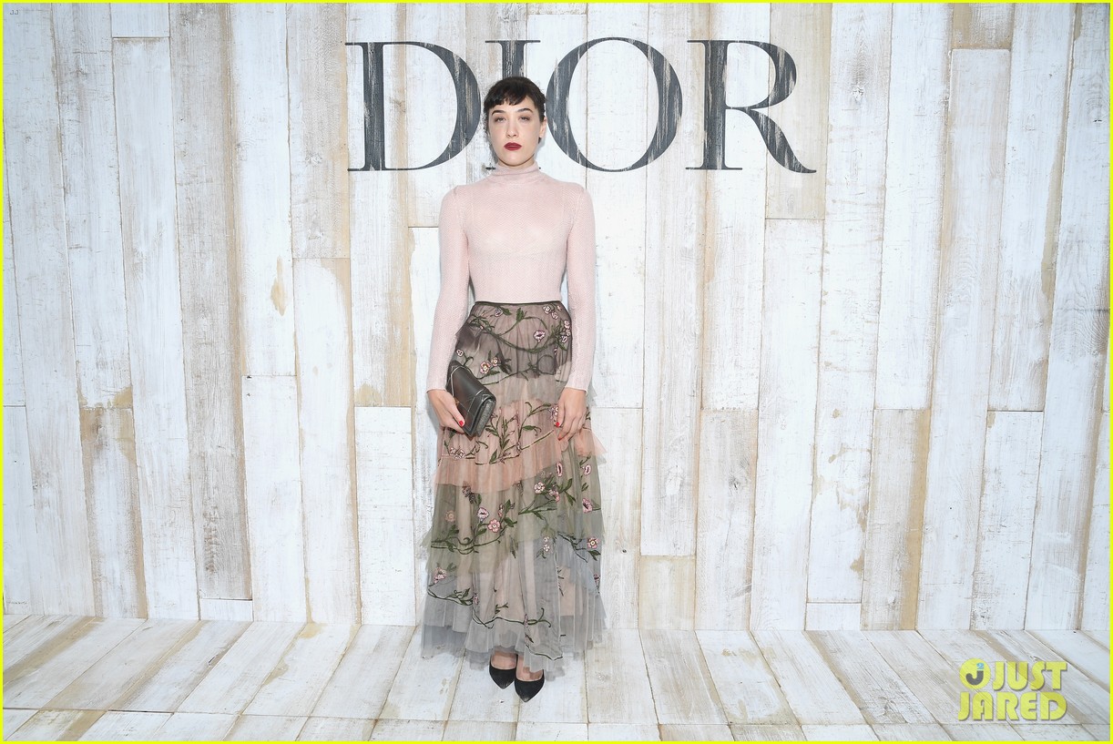 Natalia Dyer & Charlie Heaton Look Picture-Perfect at Christian Dior Event!