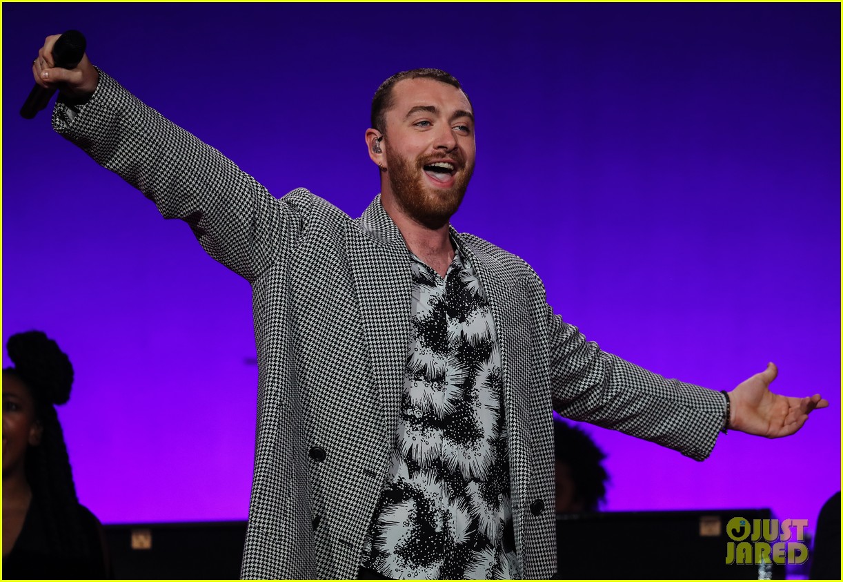 Sam Smith & Liam Payne Perform During BBC Radio 1's Biggest Weekend
