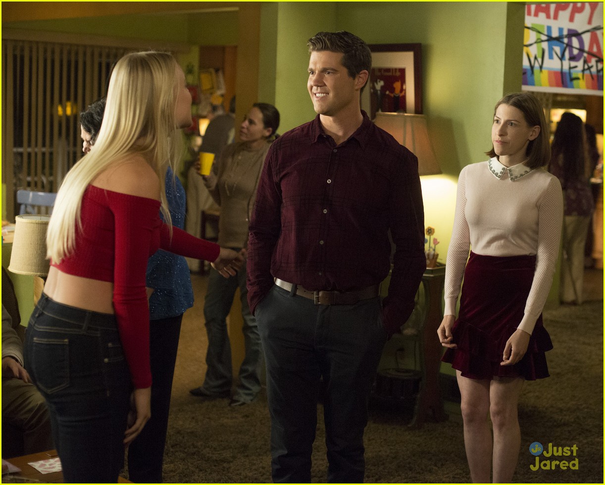 The Middle's Eden Sher Looks Back On The Series & Sue's Impact on Young Girls