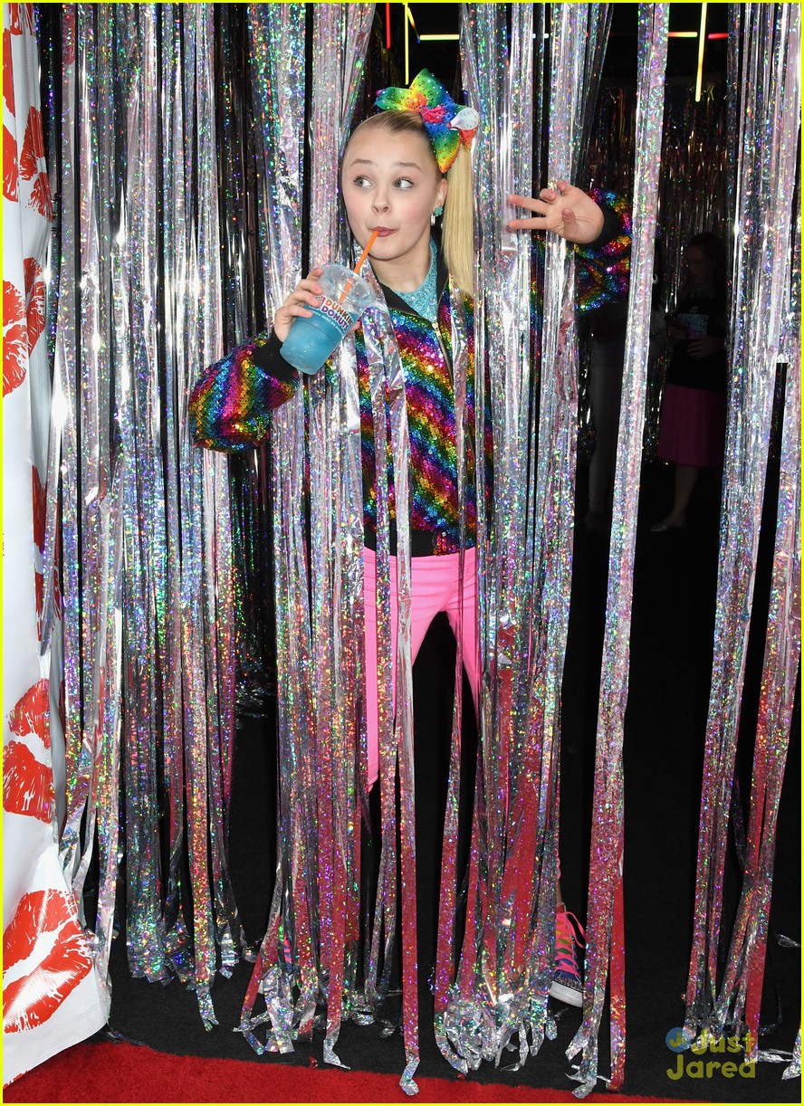 JoJo Siwa Reveals Why You'll Never See Her With Her Hair Down