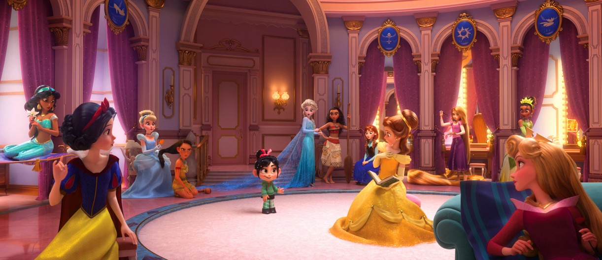 Vanellope Meets All The Disney Princesses in First Pic From 'Wreck-It Ralph 2'!