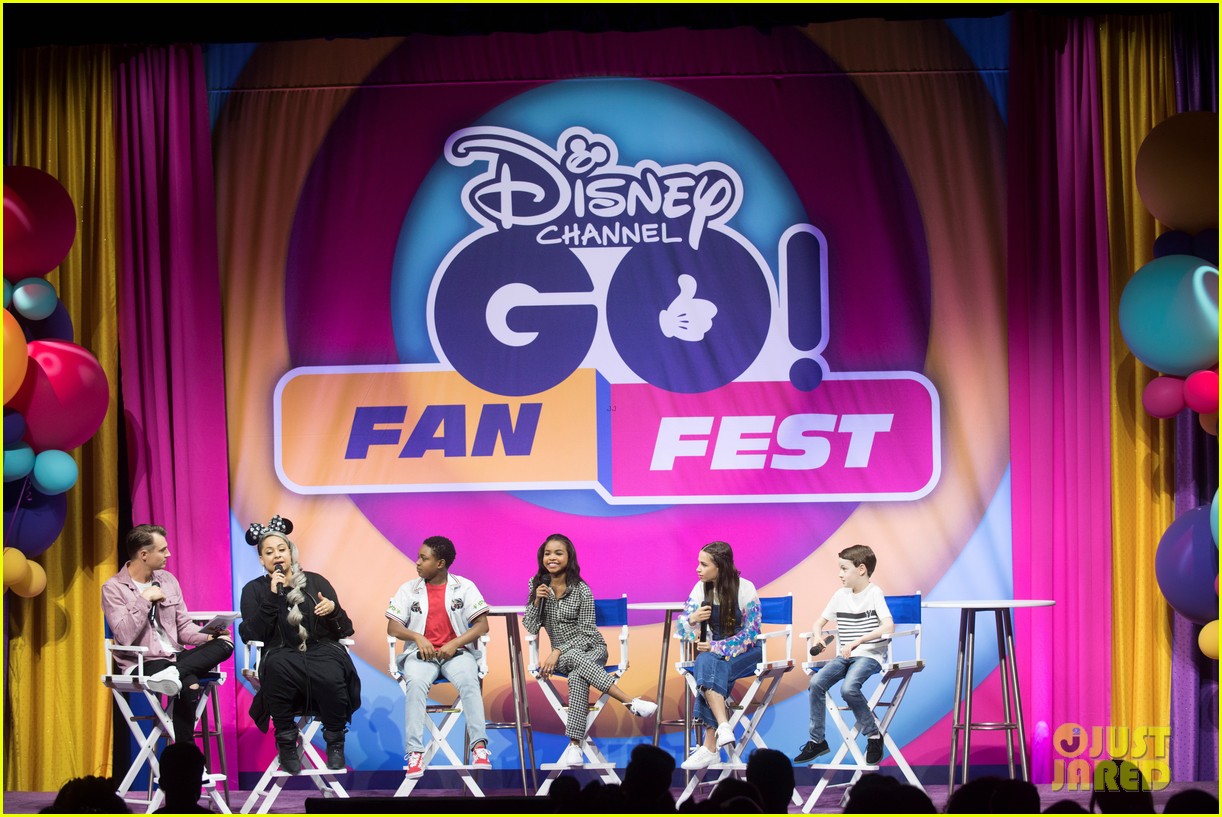 Raven Symone Joins 'Raven's Home' Cast at Disney Channel GO! Fan Fest