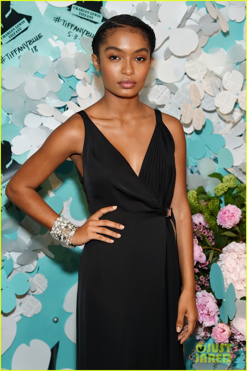 Elle Fanning Joins Zendaya, Yara Shahidi, & More at Tiffany & Co.'s Paper Flowers Launch