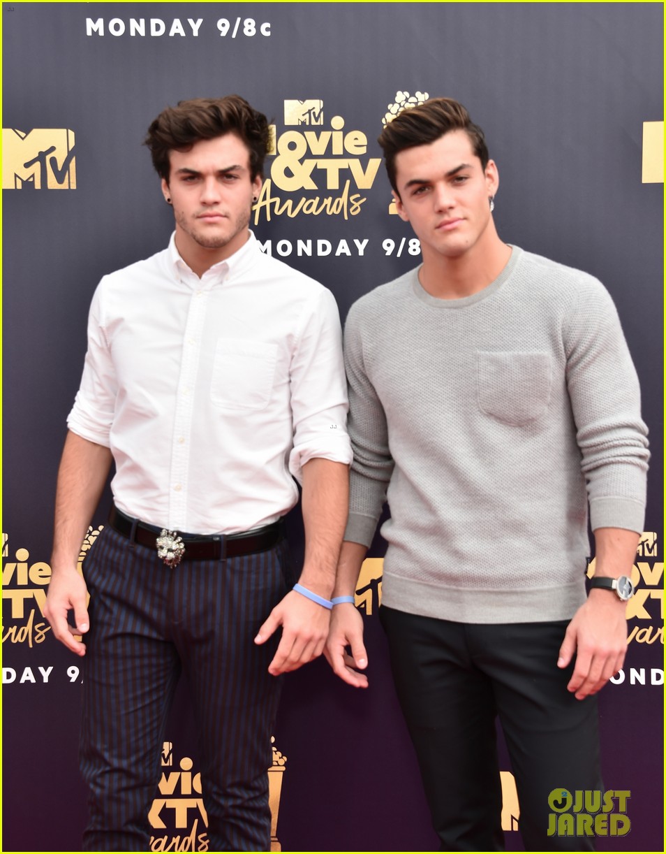 Ethan & Grayson Dolan Look Sharp at MTV Movie & TV Awards 2018!