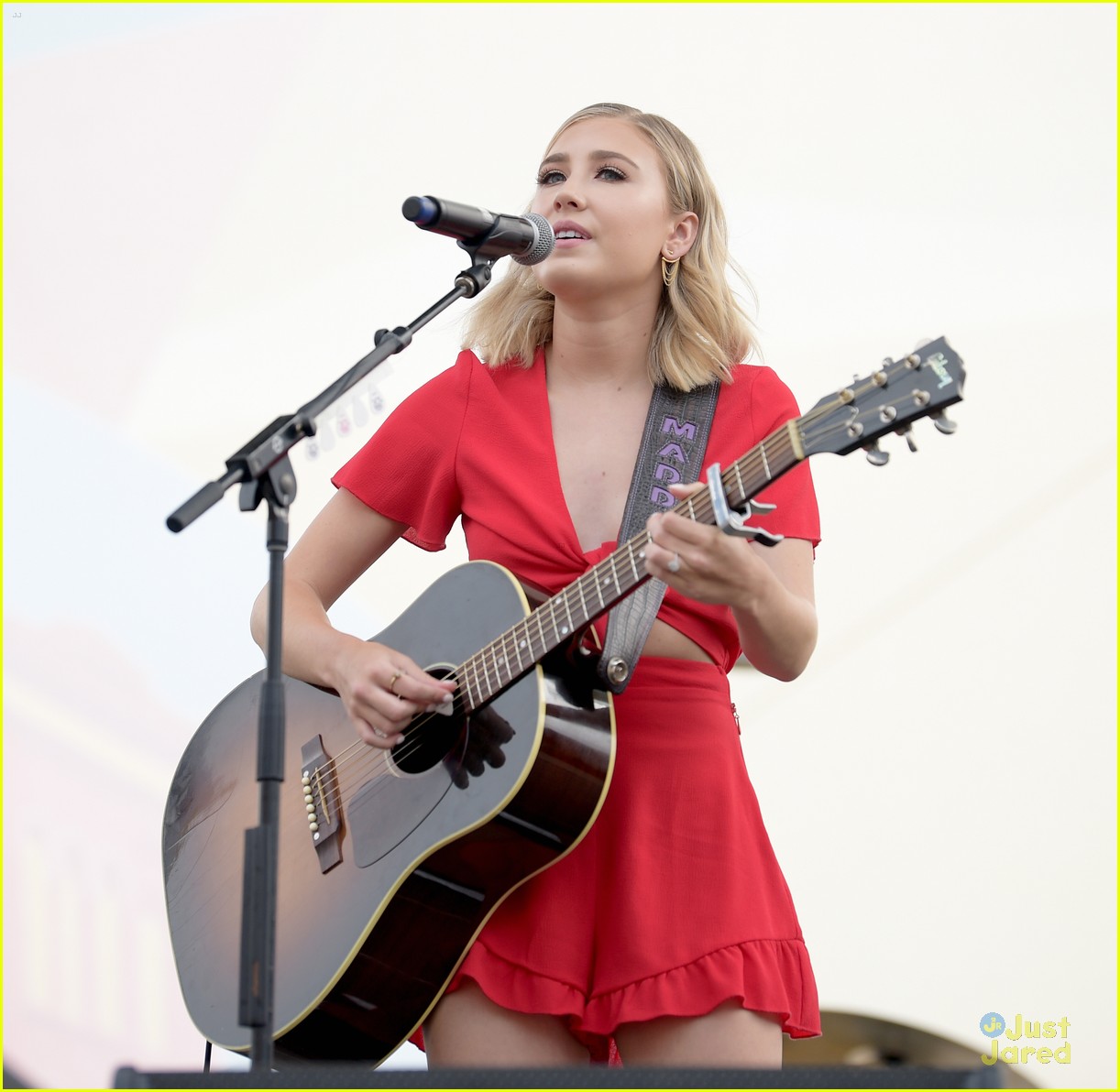 Maddie & Tae's Maddie Marlow Shows Off Sparkly Engagement Ring at CMA Fest 2018