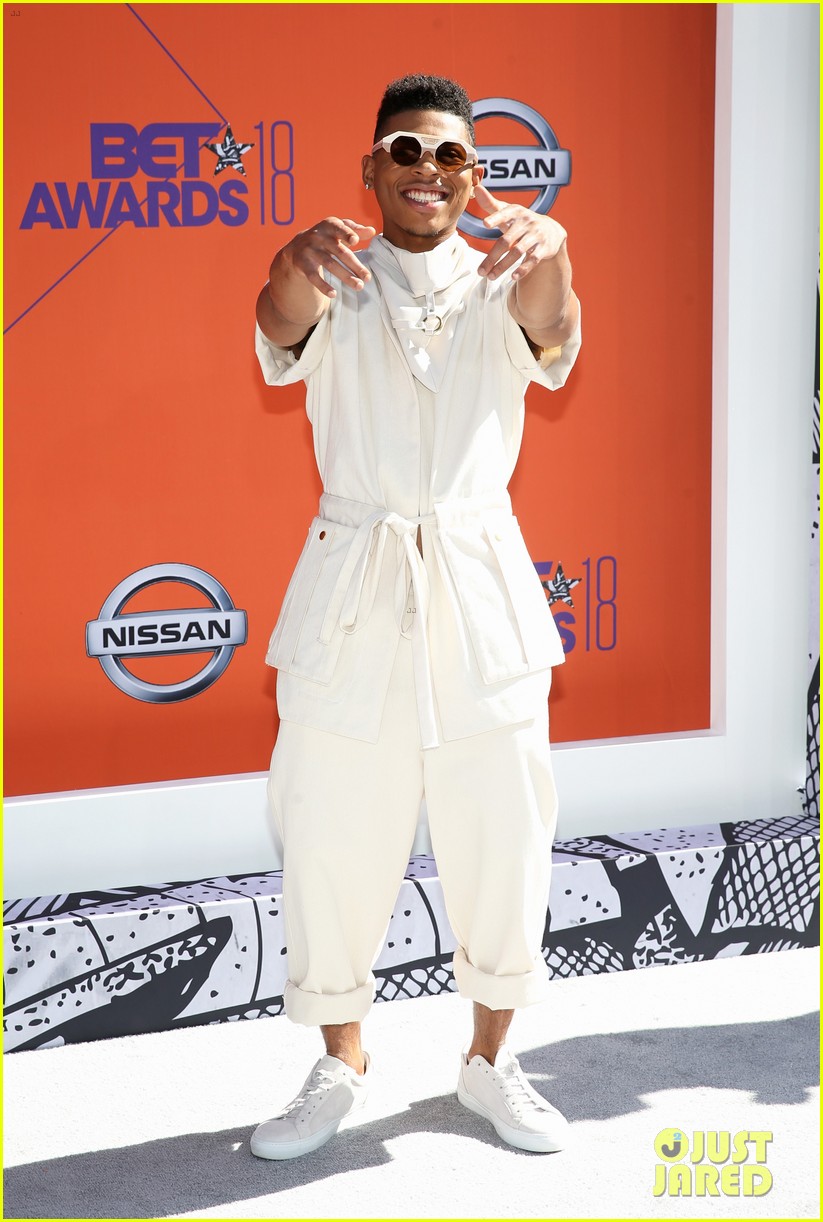 Storm Reid & Chloe X Halle Brighten Up The Carpet at the BET Awards 2018