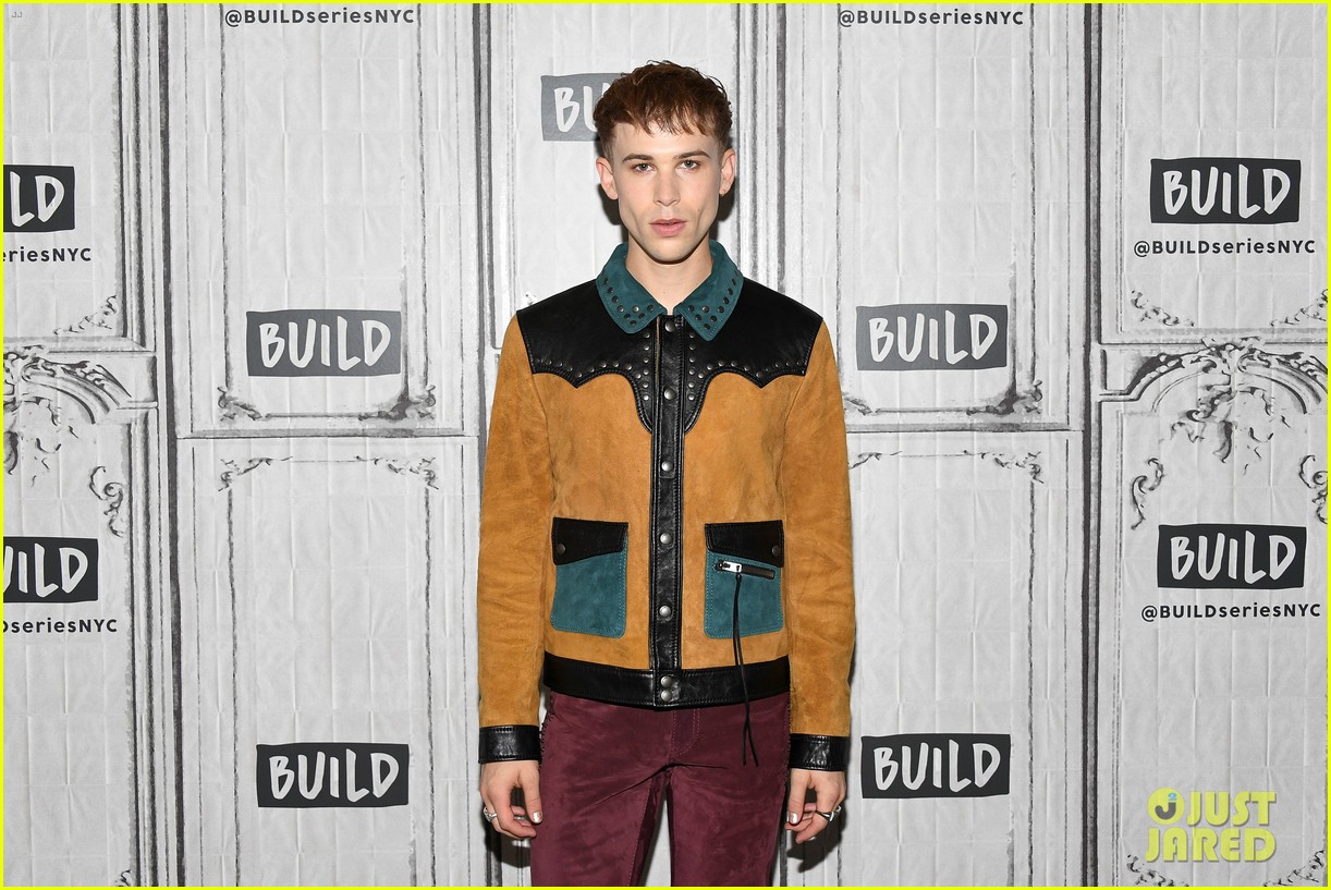 Tommy Dorfman Talks His Controversial Scene In '13 Reasons Why' Season 2