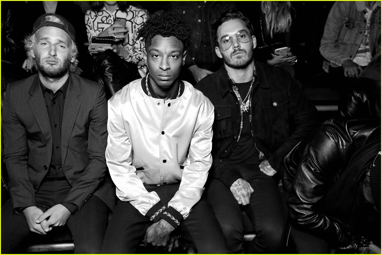 Tommy Dorfman & Charlie Heaton Look Sharp at Saint Laurent Meanswear 2019 Show in NYC!