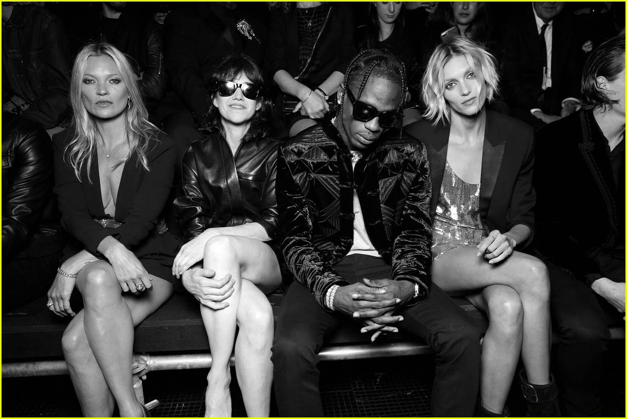 Tommy Dorfman & Charlie Heaton Look Sharp at Saint Laurent Meanswear 2019 Show in NYC!