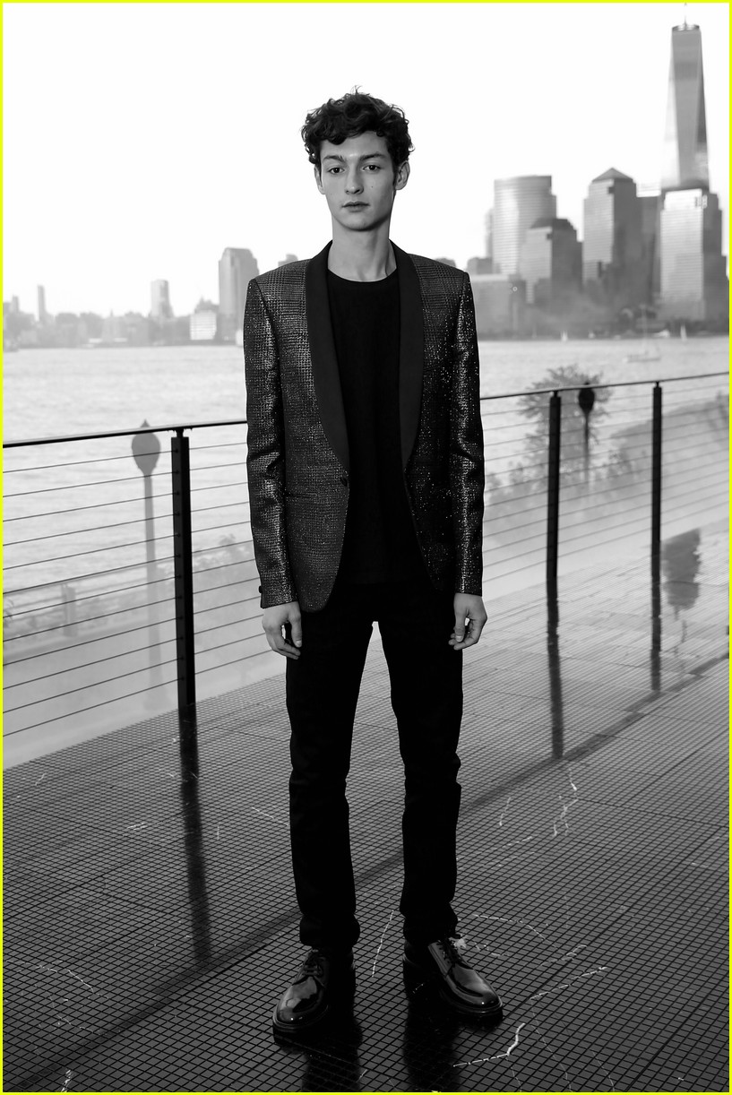 Tommy Dorfman & Charlie Heaton Look Sharp at Saint Laurent Meanswear 2019 Show in NYC!