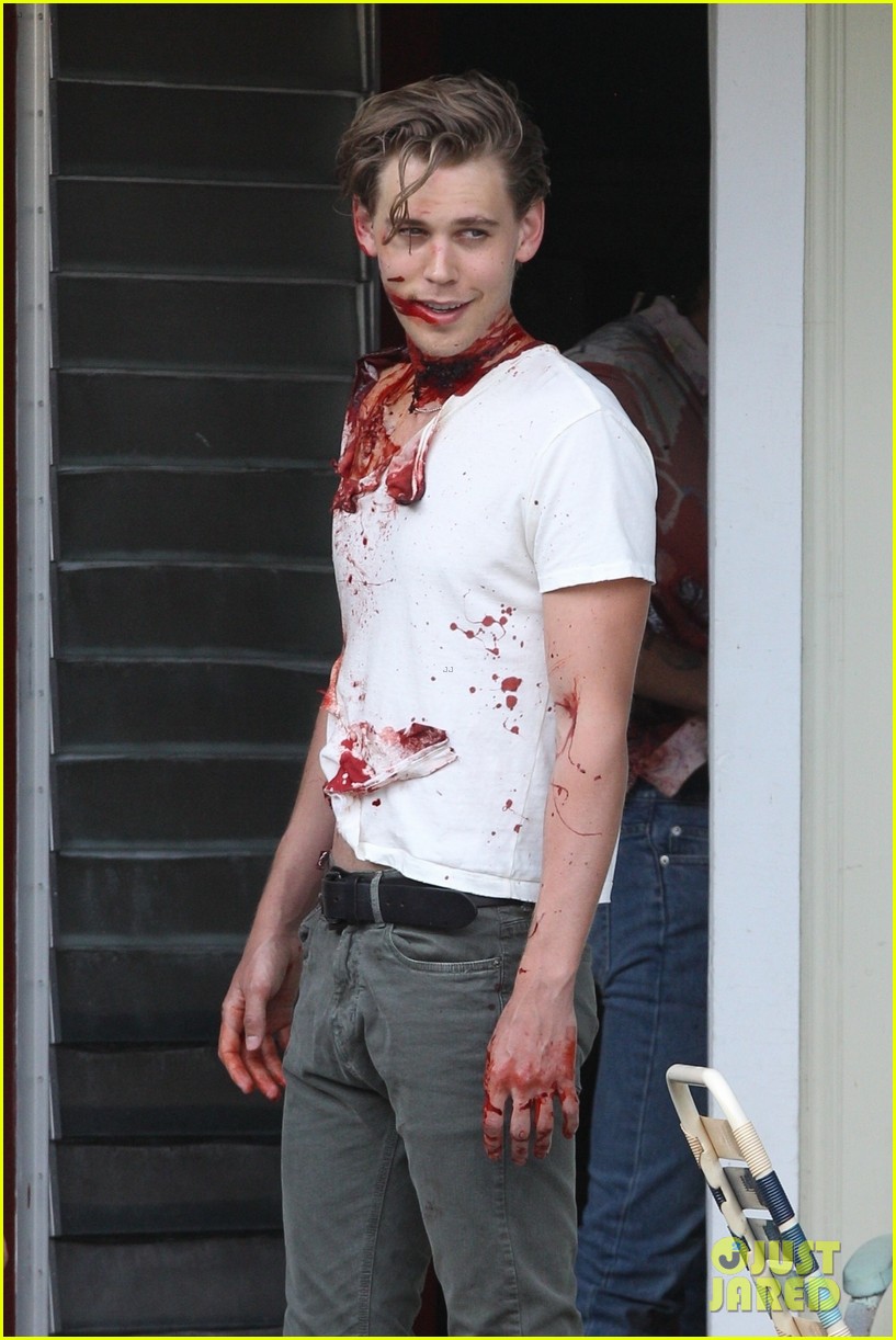 Selena Gomez & Austin Butler Are Filming a Zombie Movie!