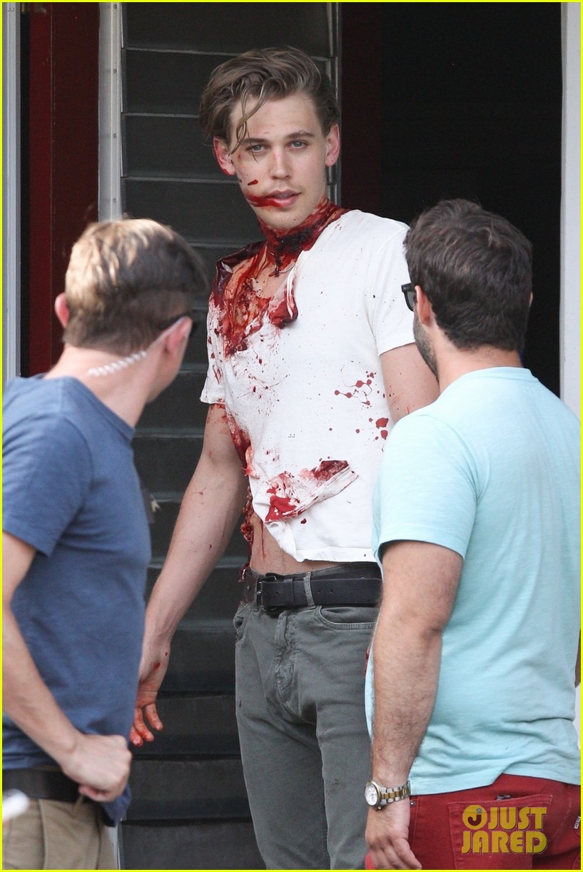 Selena Gomez & Austin Butler Are Filming a Zombie Movie!