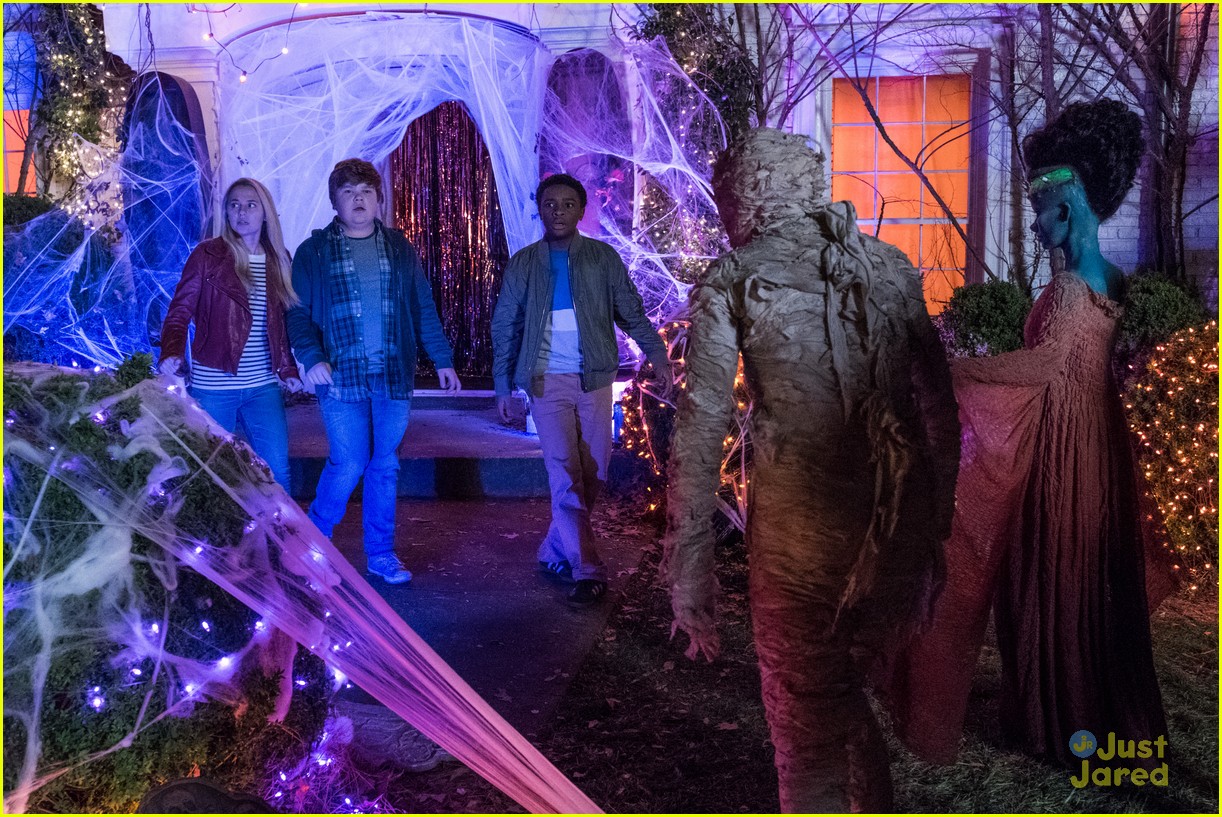 Madison Iseman Runs From Killer Gummy Bears in 'Goosebumps 2: Haunted Halloween' Trailer - Watch Now!