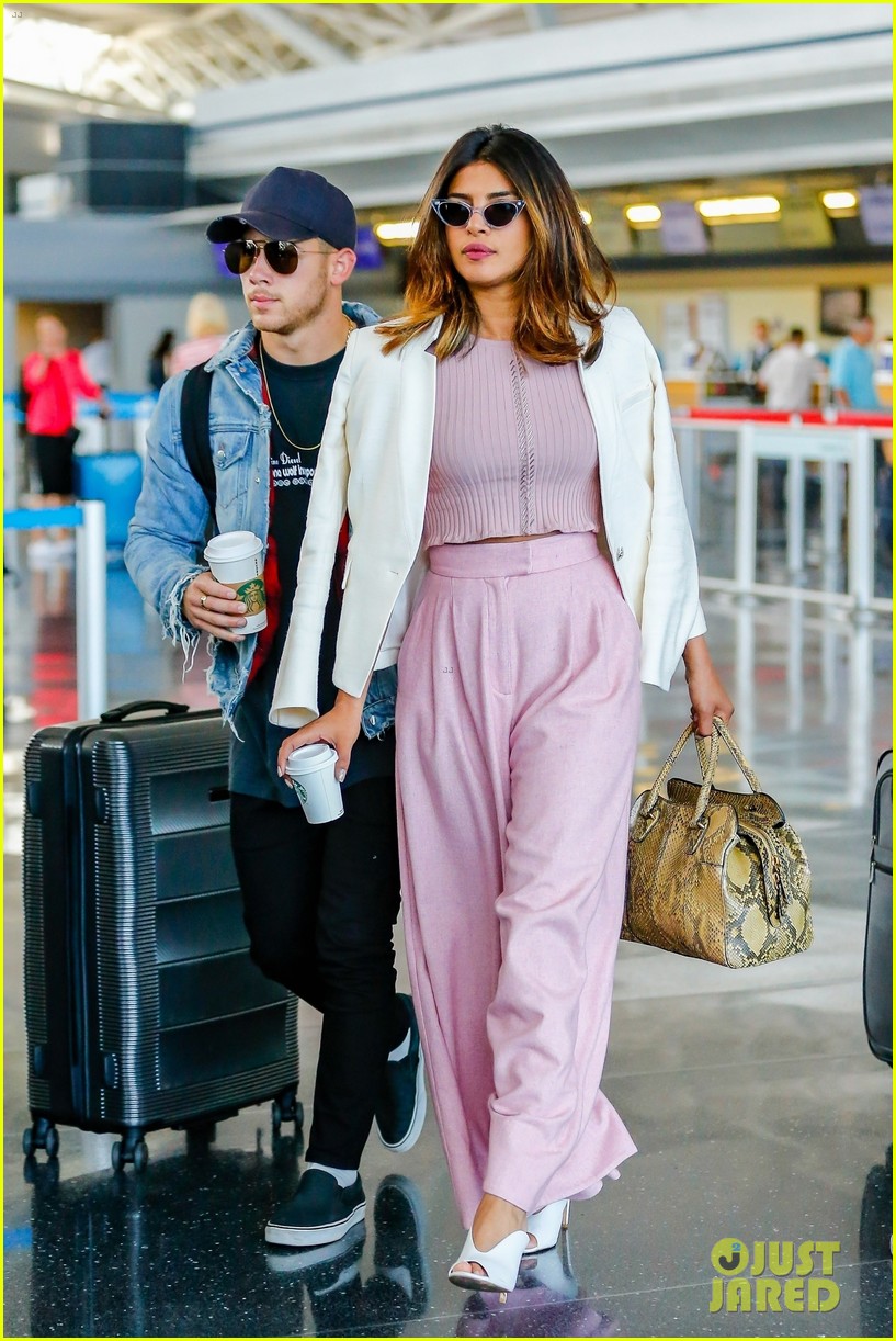 Nick Jonas: Engaged to Priyanka Chopra!