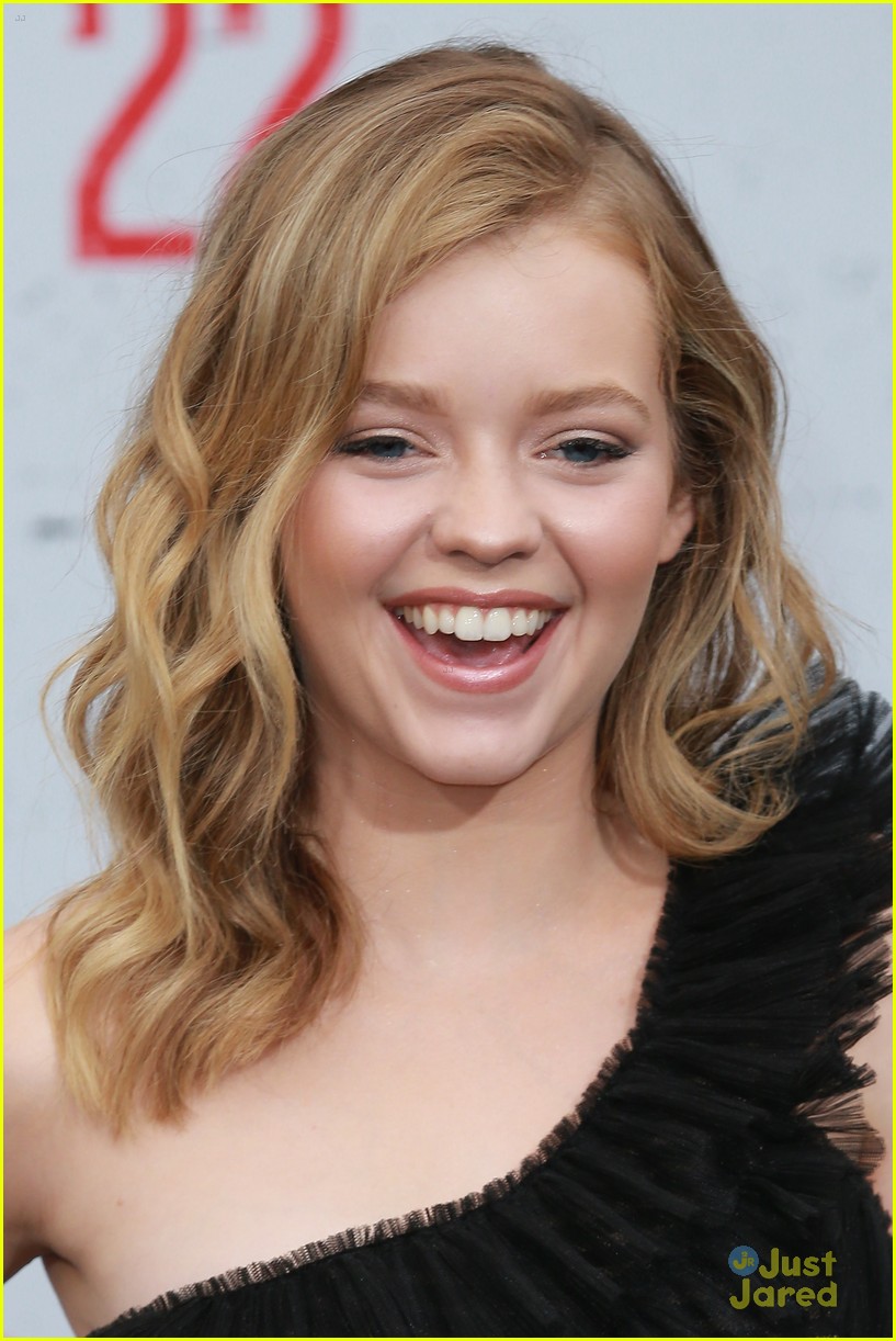 Jade Pettyjohn Makes Red Carpet Debut With New Boyfriend Finn Dayton at 'Mile 22' Premiere