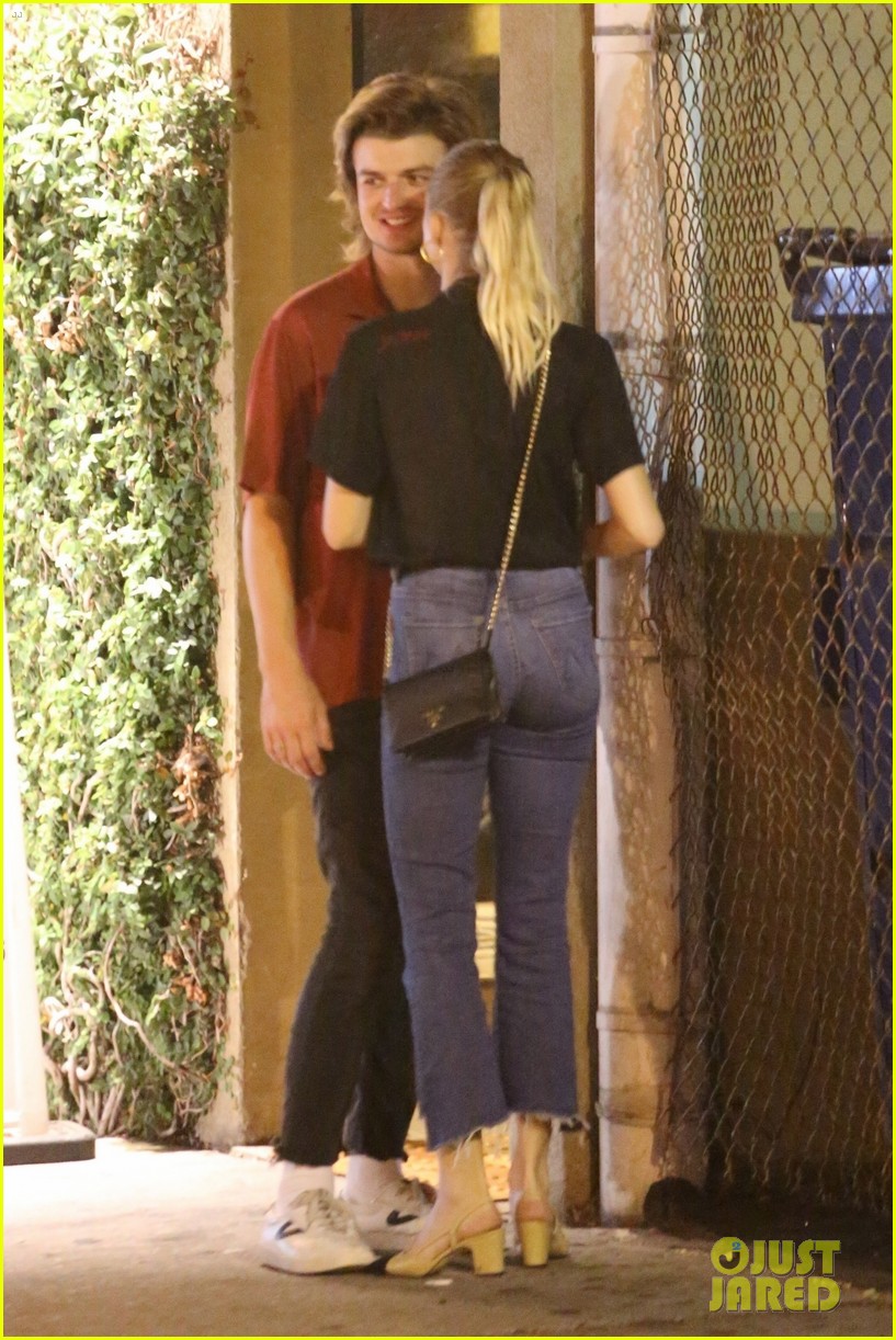 Joe Keery & Maika Monroe Couple Up for Night Out Together!