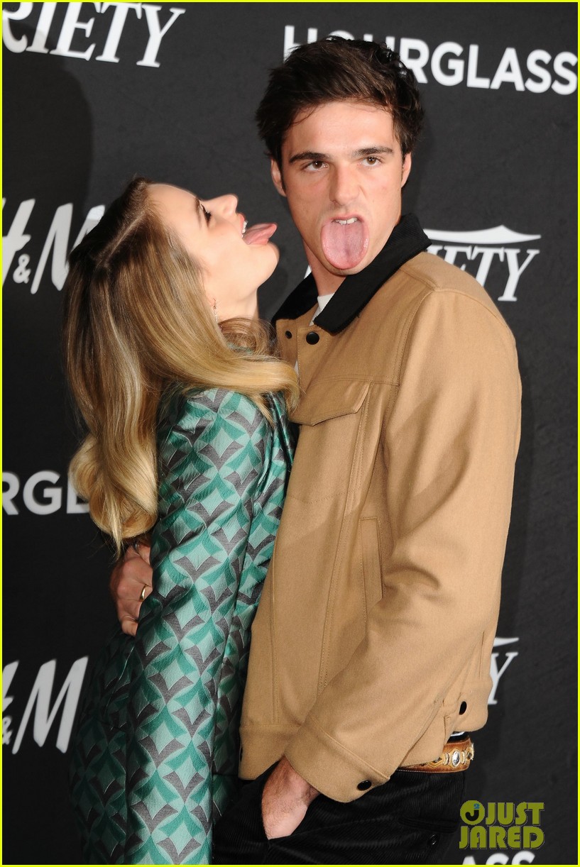 Joey King & Jacob Elordi Get Silly Together at Variety's Power of Young Hollywood Event