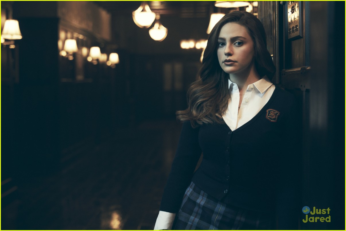 'Legacies' Reveals New Promo Pics With Danielle Rose Russell, Jenny Boyd, & Kaylee Bryant!