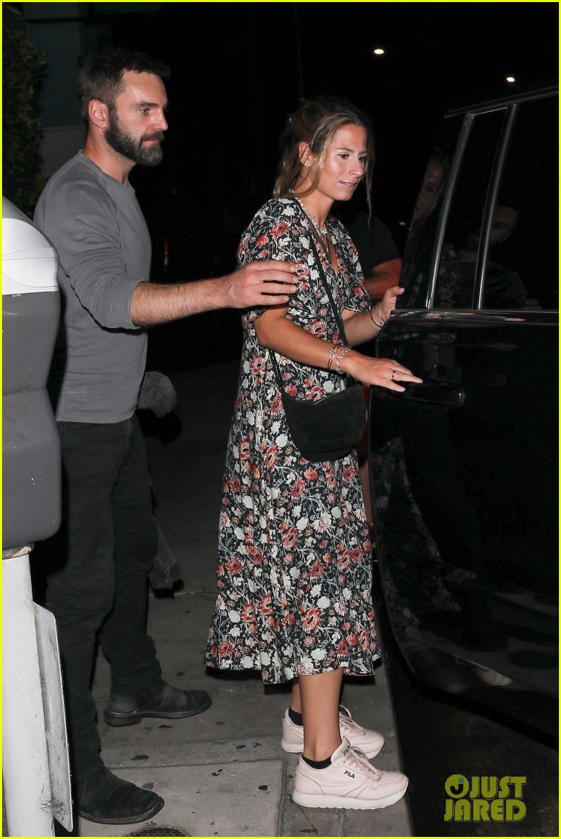 Ed Sheeran & Fiancee Cherry Seaborn Go On Double Date with 'Friends' Actress!