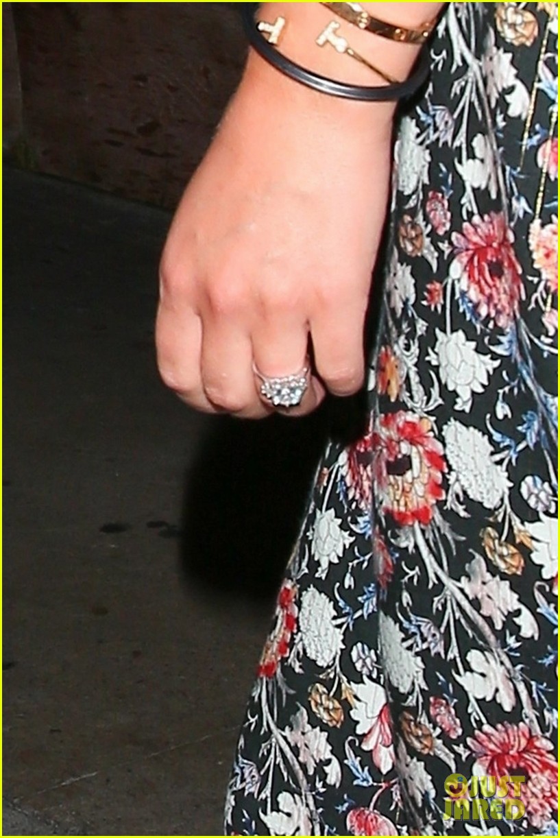 Ed Sheeran & Fiancee Cherry Seaborn Go On Double Date with 'Friends' Actress!