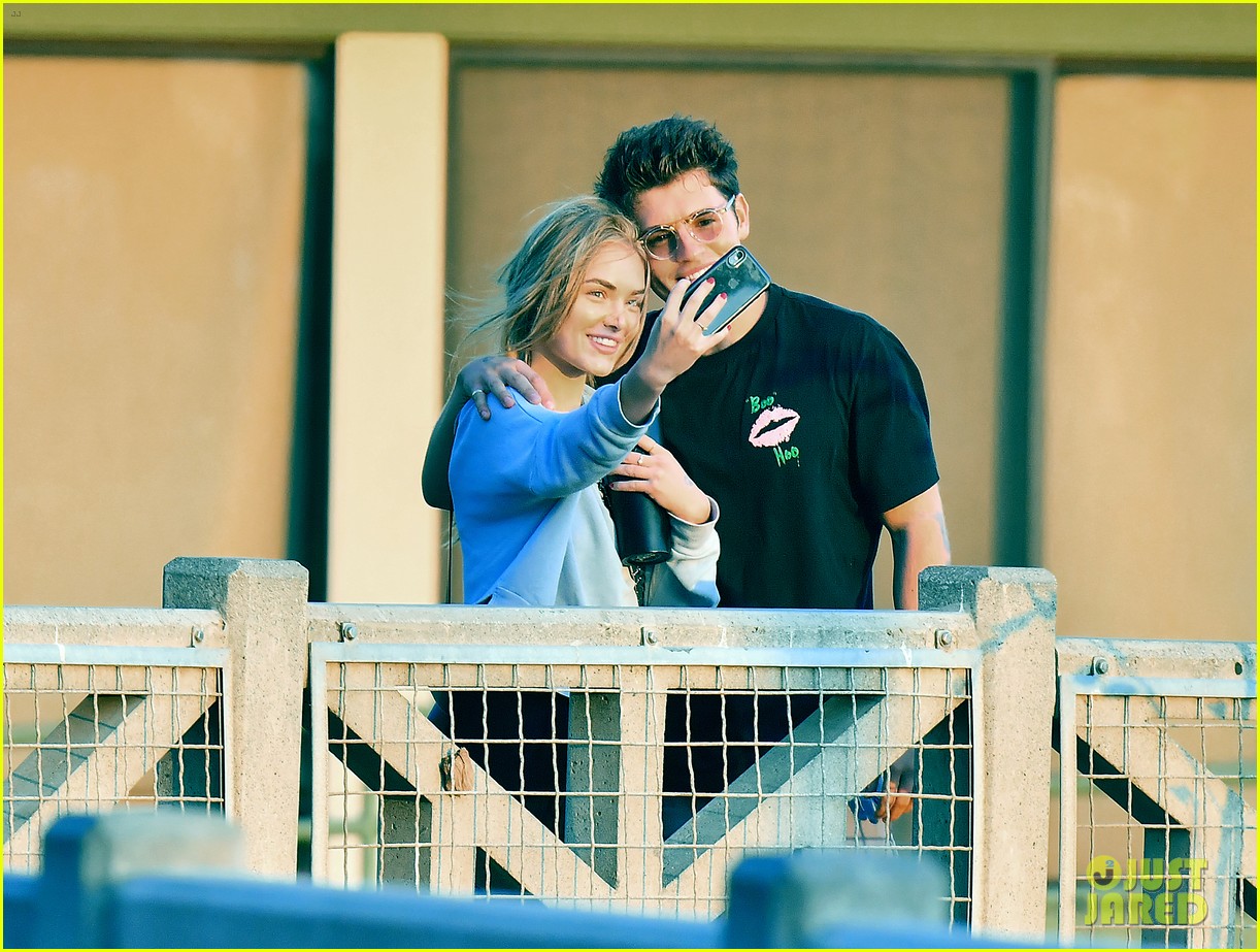 Gregg Sulkin is Dating Actress Michelle Randolph - See Pics!