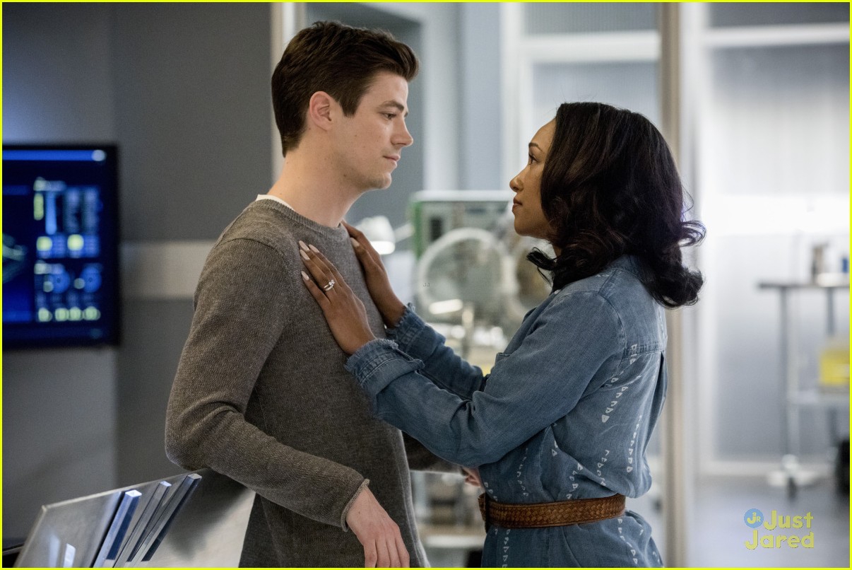 Candice Patton & Grant Gustin Open Up About WestAllen's 'Iconic' Relationship on 'The Flash'