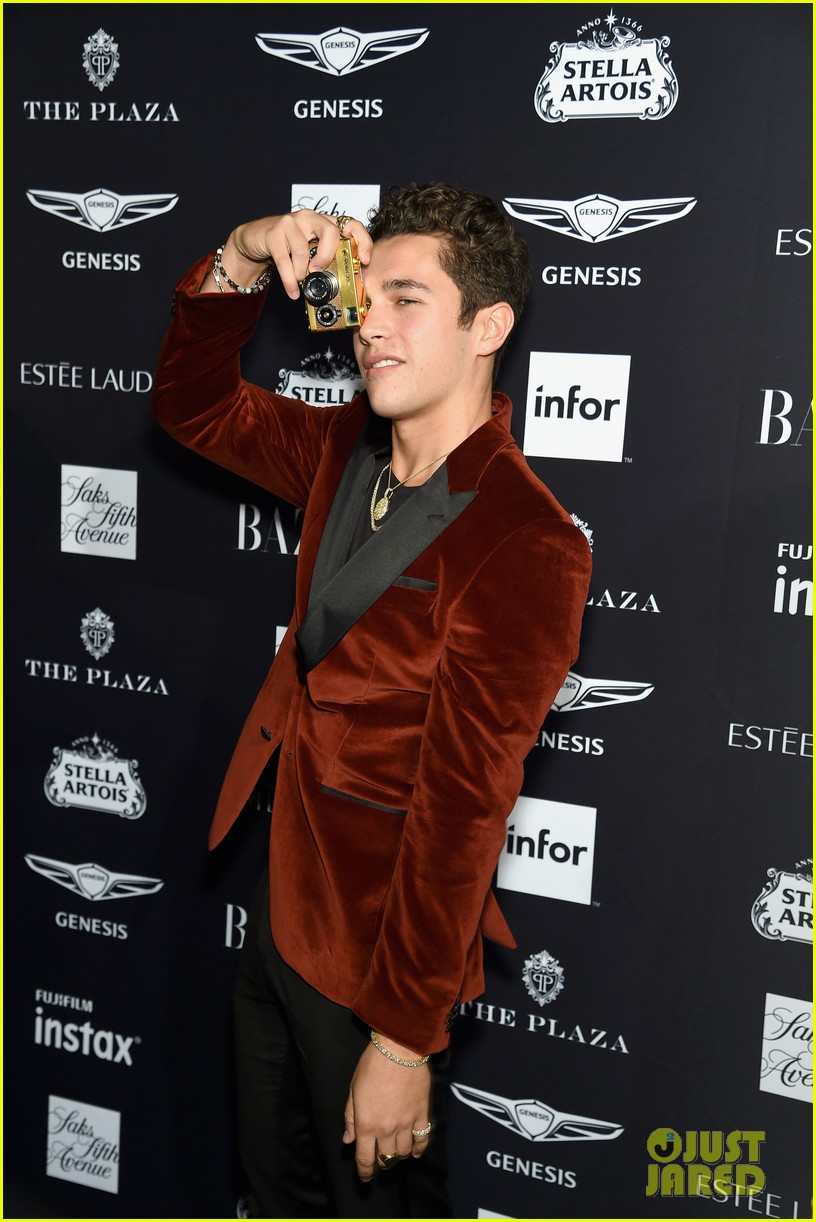 Cameron Dallas & Austin Mahone Suit Up for Harper's Bazaar Icons Gala!