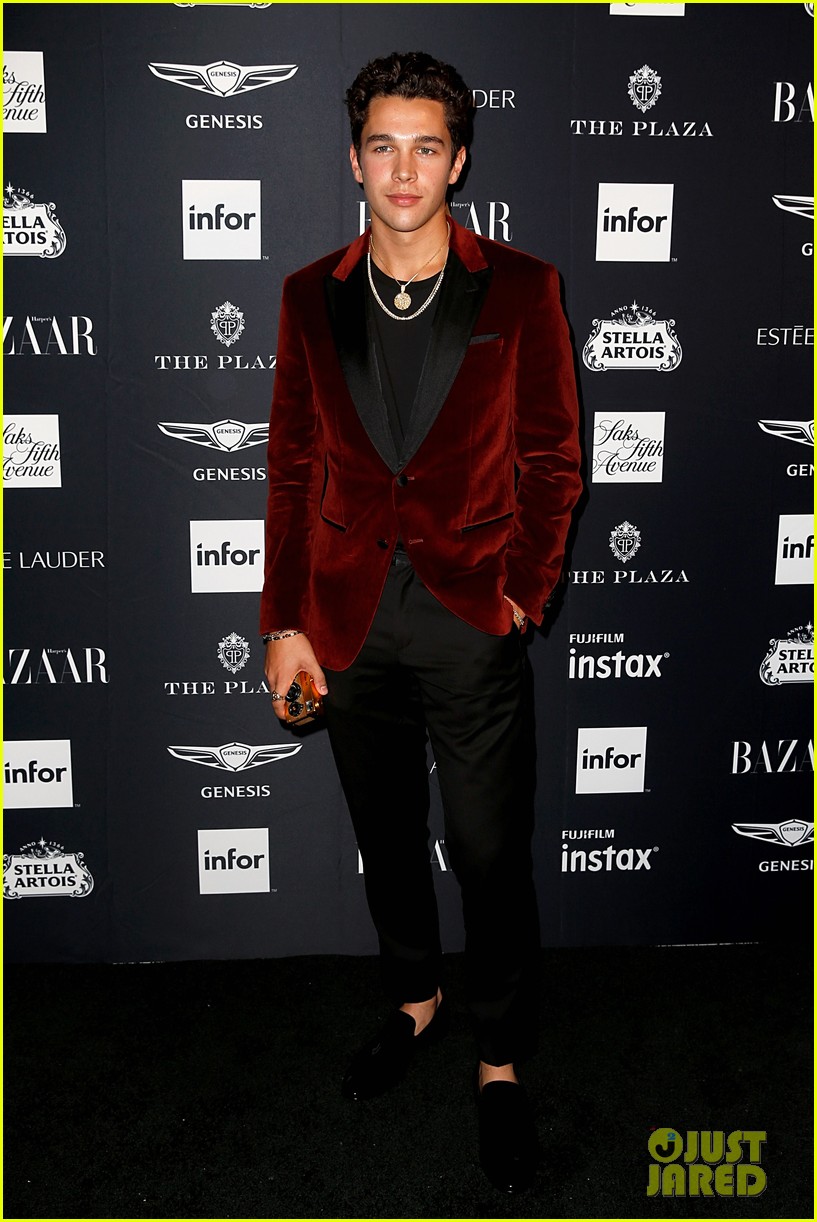 Cameron Dallas & Austin Mahone Suit Up for Harper's Bazaar Icons Gala!