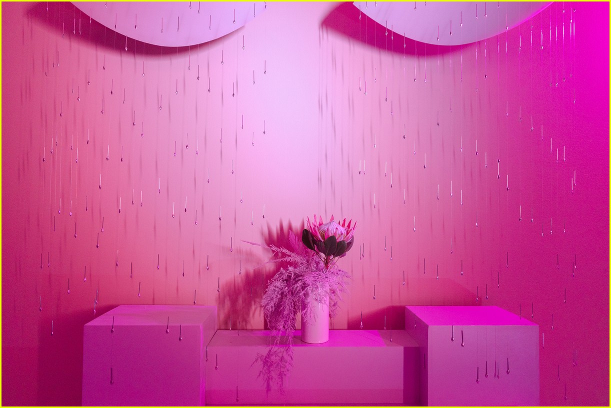 Ariana Grande Brings 'Sweetener' Album to Life With Spotify Pop-Up Experience