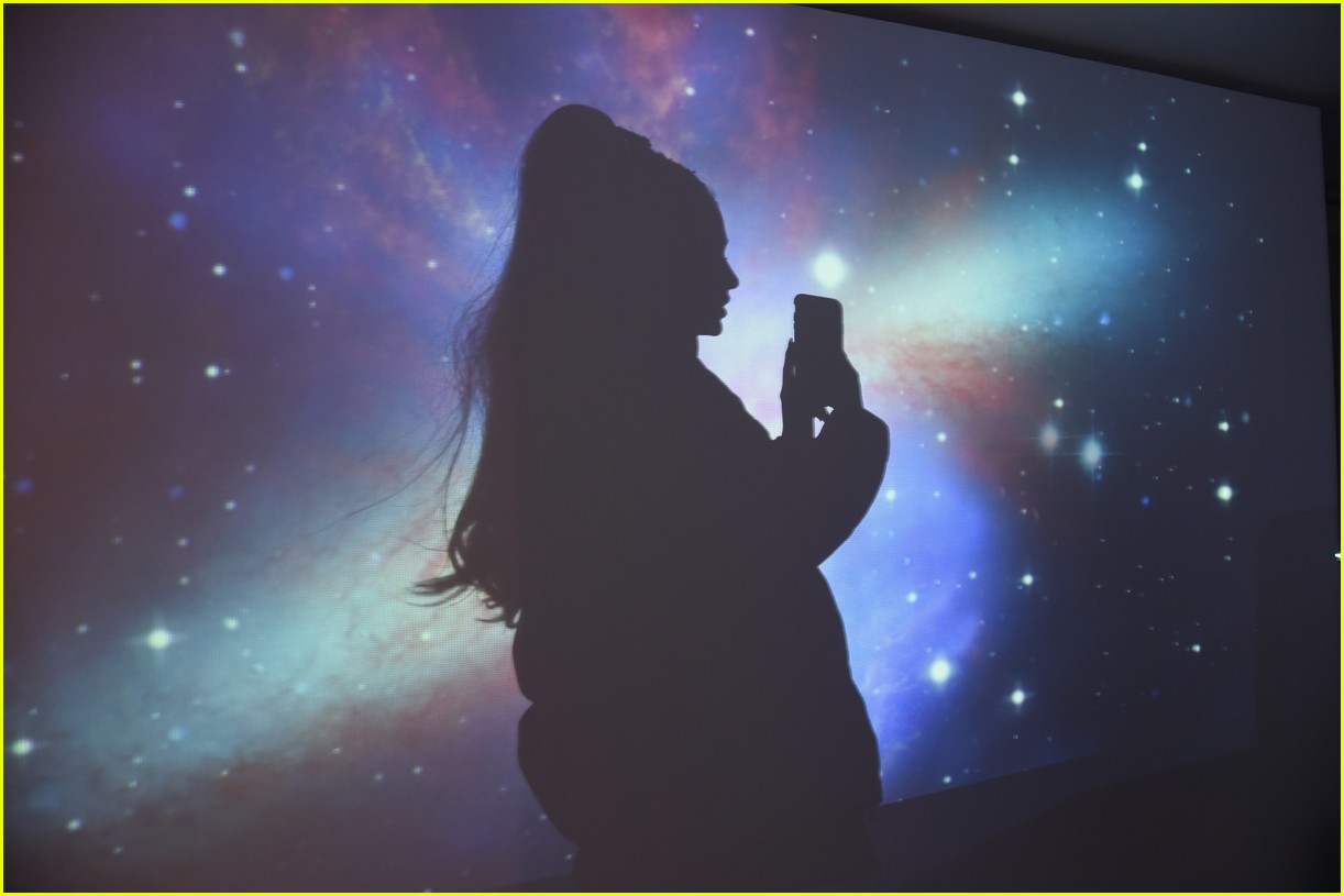 Ariana Grande Brings 'Sweetener' Album to Life With Spotify Pop-Up Experience
