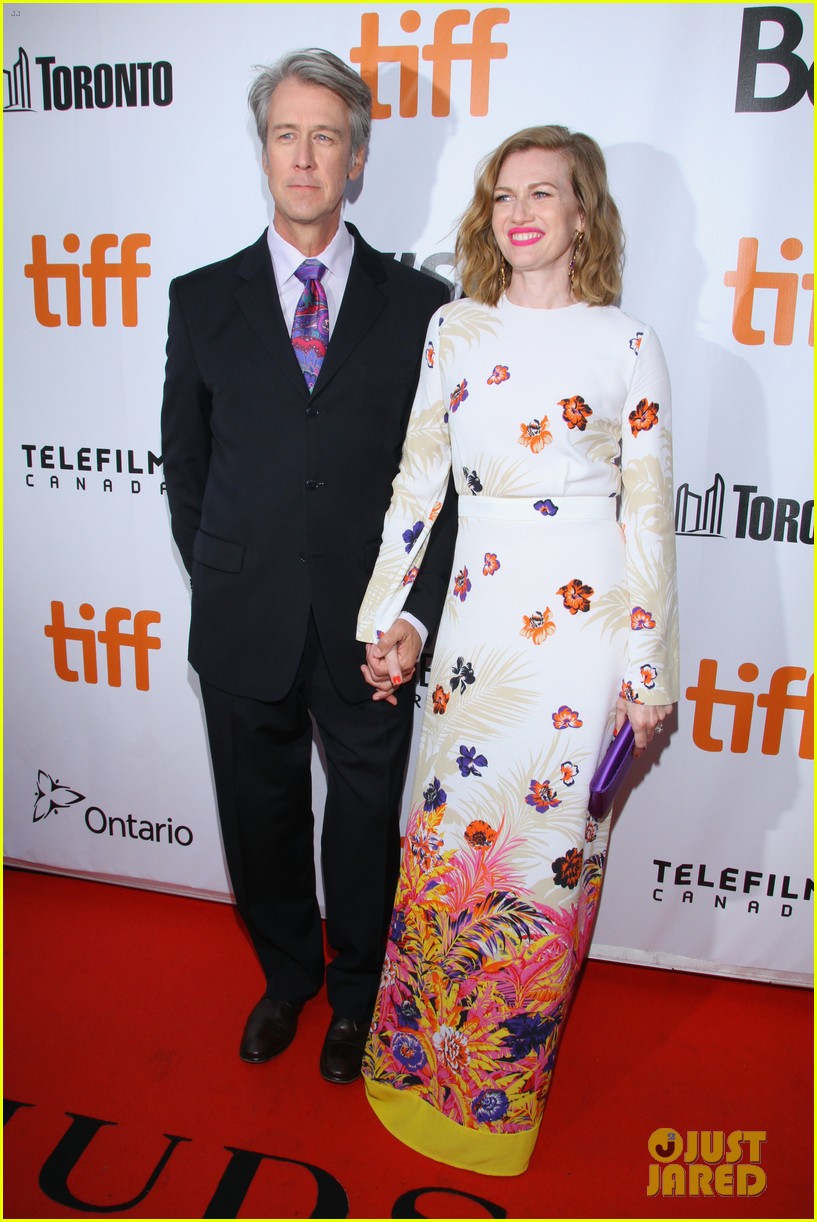 Joey King Is a Red Carpet Cutie in Toronto!