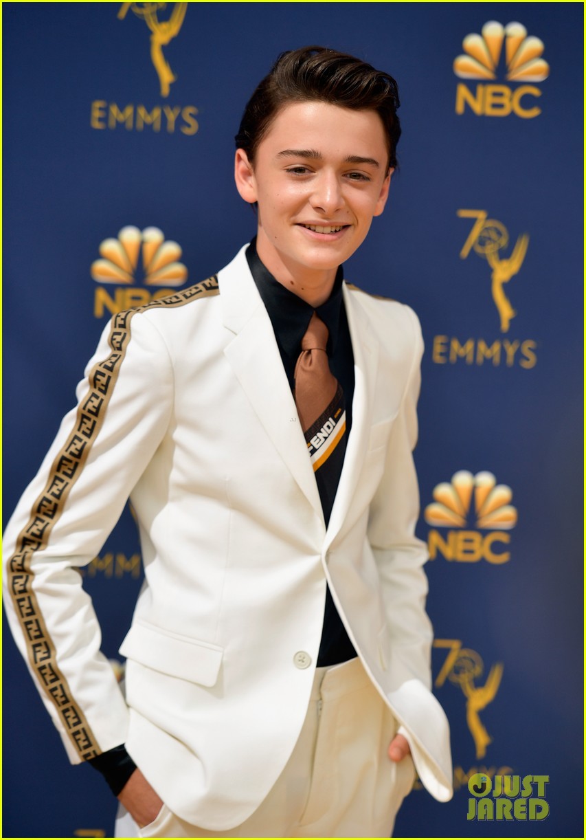 Sadie Sink Is A Vision in White At Emmy Awards 2018