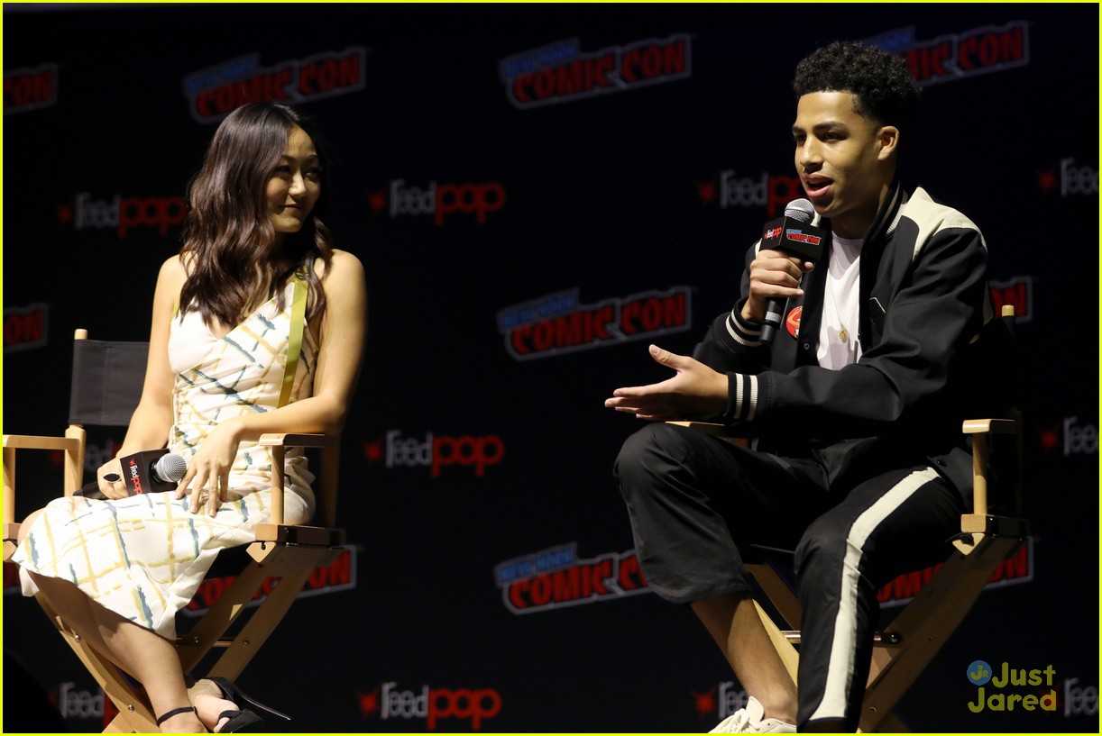 Aimee Carrero, Karen Fukuhara & Marcus Scribner Premiere First 'She-Ra' Trailer at New York Comic Con 2018 - Watch!