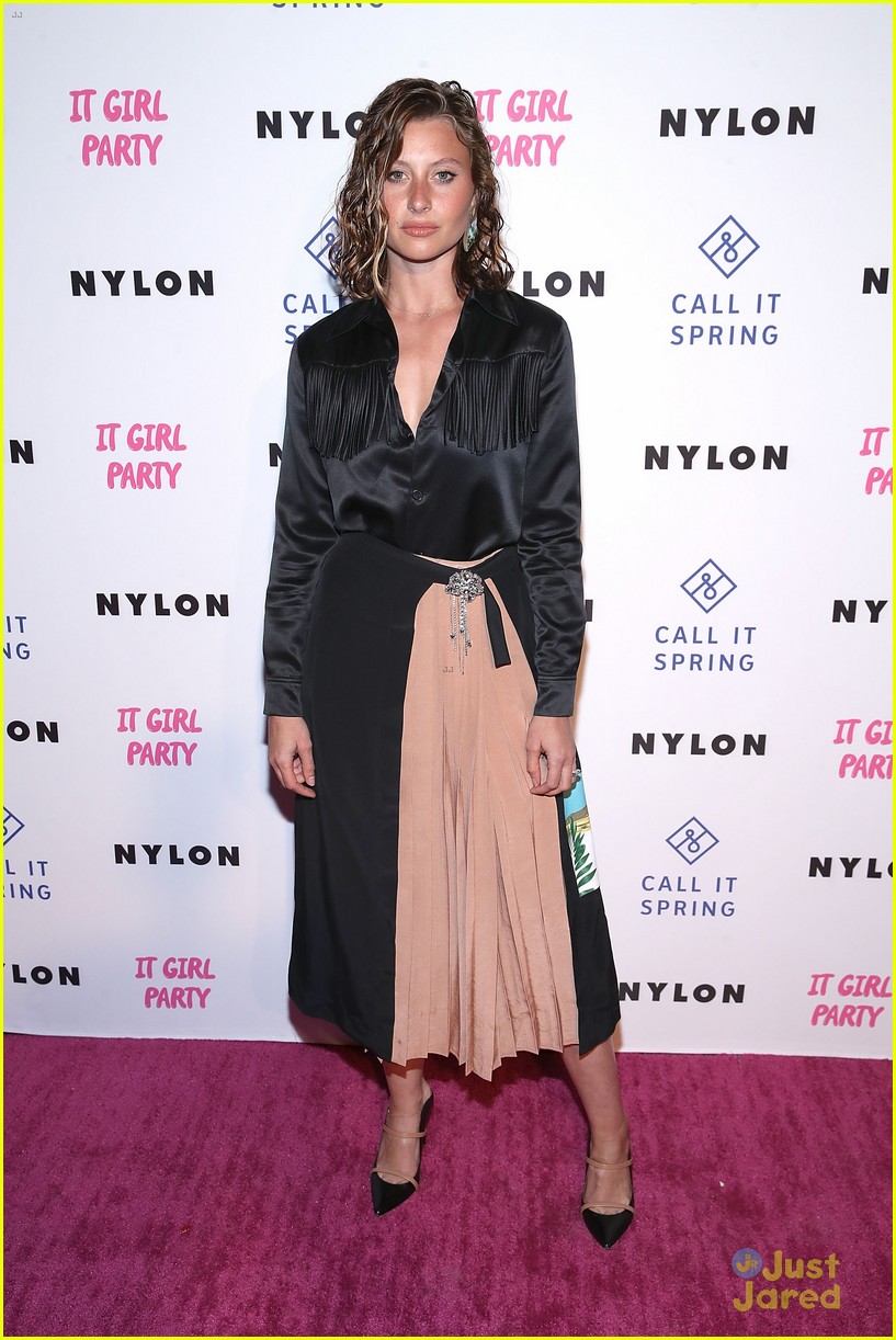 Anne Winters Kisses Boyfriend Taylor Beau at Nylon's It Girl Party 2018