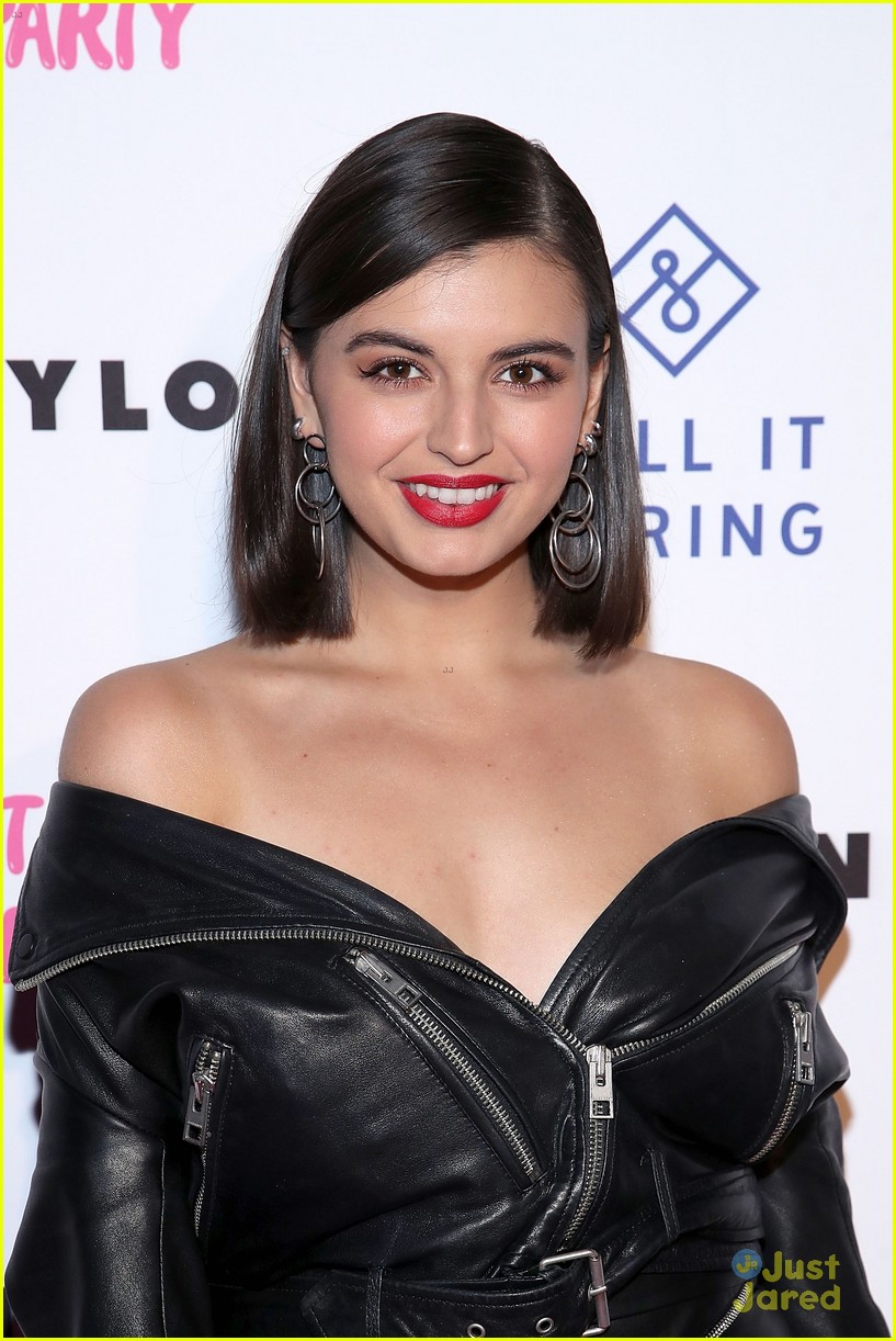 Anne Winters Kisses Boyfriend Taylor Beau at Nylon's It Girl Party 2018