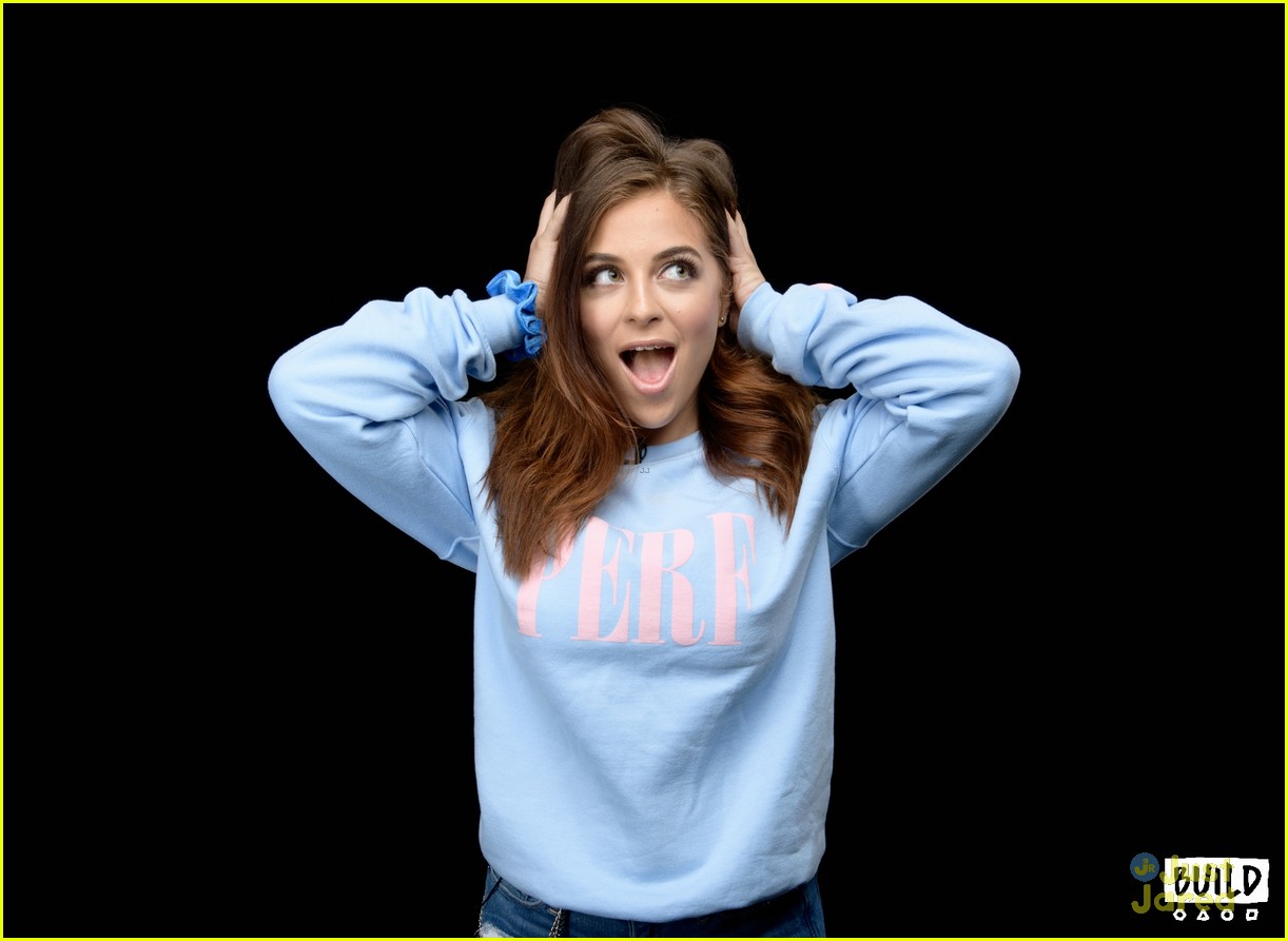 Baby Ariel Shares The Cutest Sneak Peek Inside Her New Book 'Dreaming Out Loud'