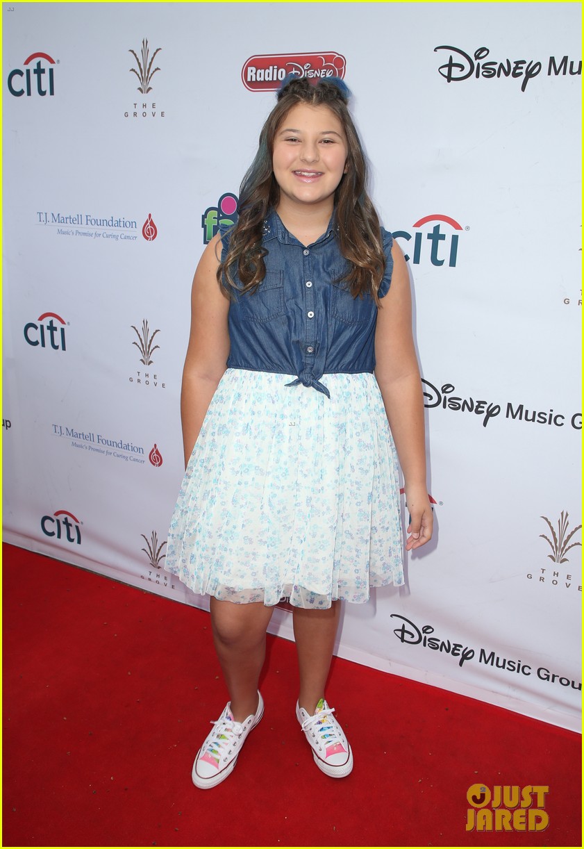 Peyton Elizabeth Lee & Sky Katz Support Asher Angel at LA Family Day!
