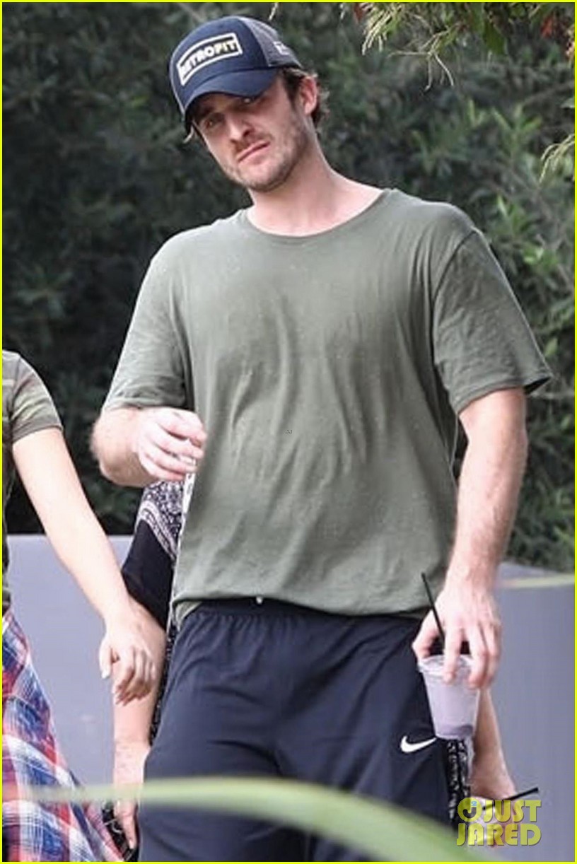 Camila Cabello Joins Boyfriend Matthew Hussey For an Afternoon in Venice Beach!