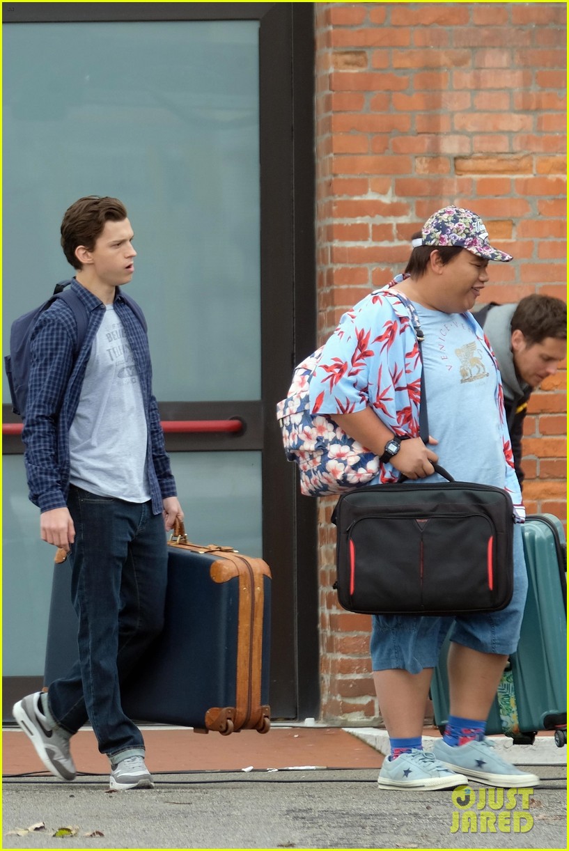 Tom Holland & Zendaya Carry Their Own Bags for 'Spider-Man' Scene