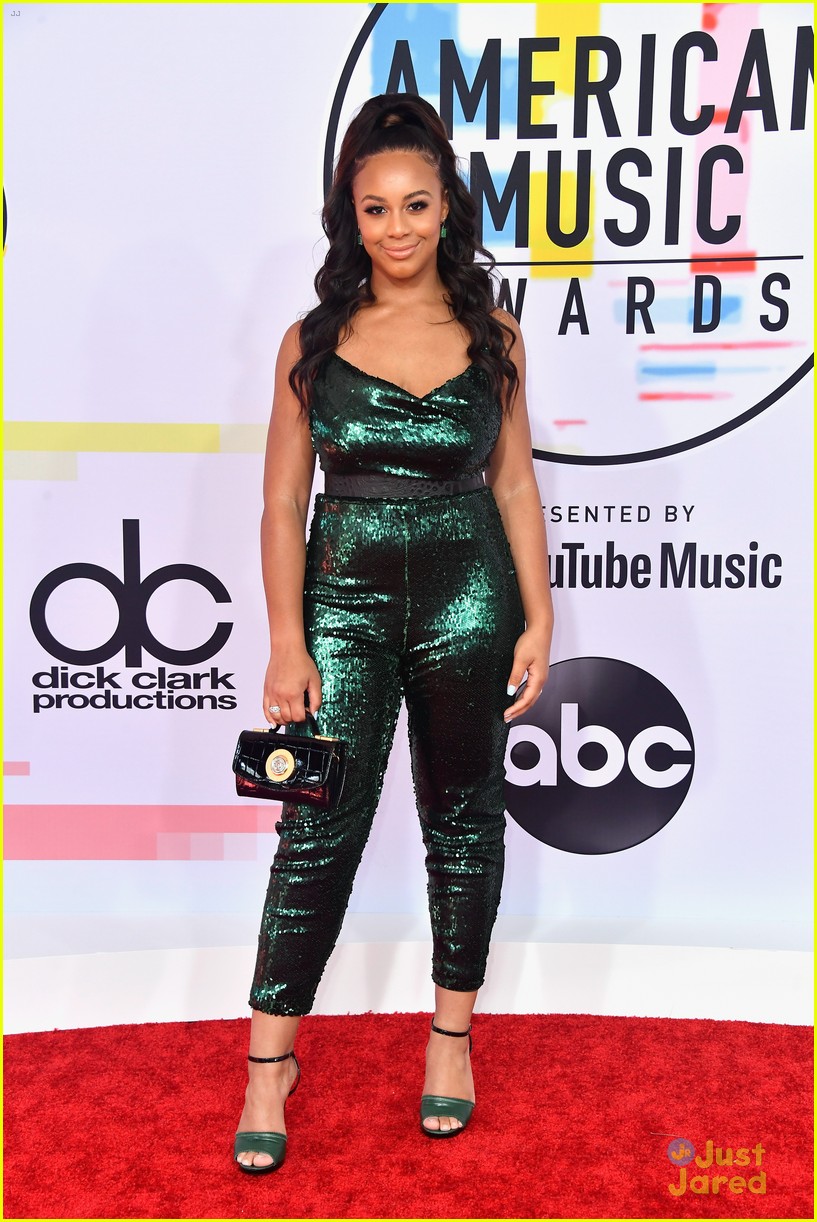 Loren Gray Blinds The AMAs Red Carpet in Neon Yellow Dress