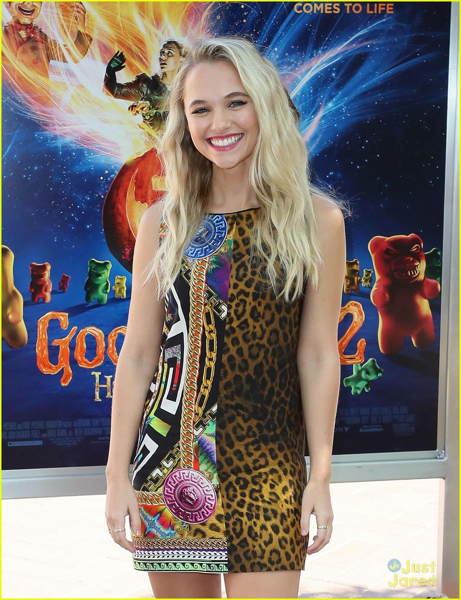 Madison Iseman Got a Kick Out of Ken Jeong's Coca-Cola Costume at the 'Goosebumps 2' Premiere