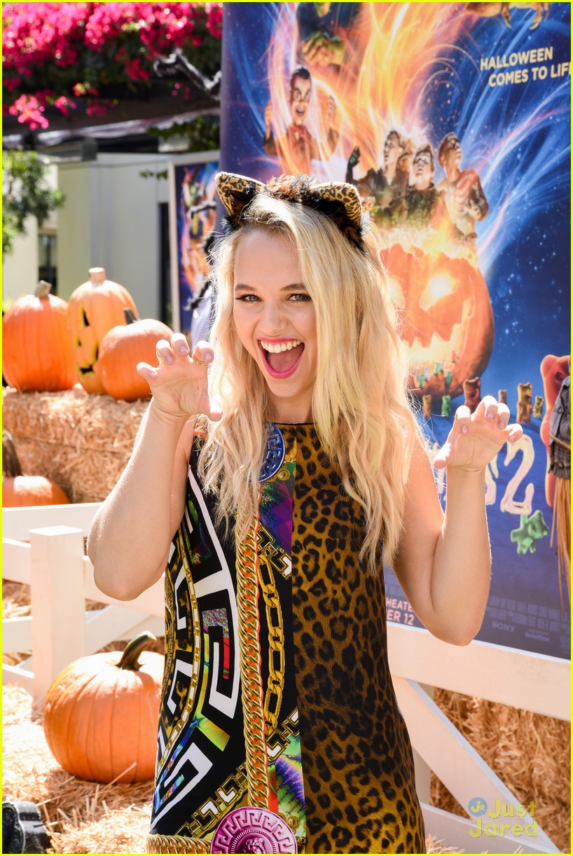 Madison Iseman Got a Kick Out of Ken Jeong's Coca-Cola Costume at the 'Goosebumps 2' Premiere