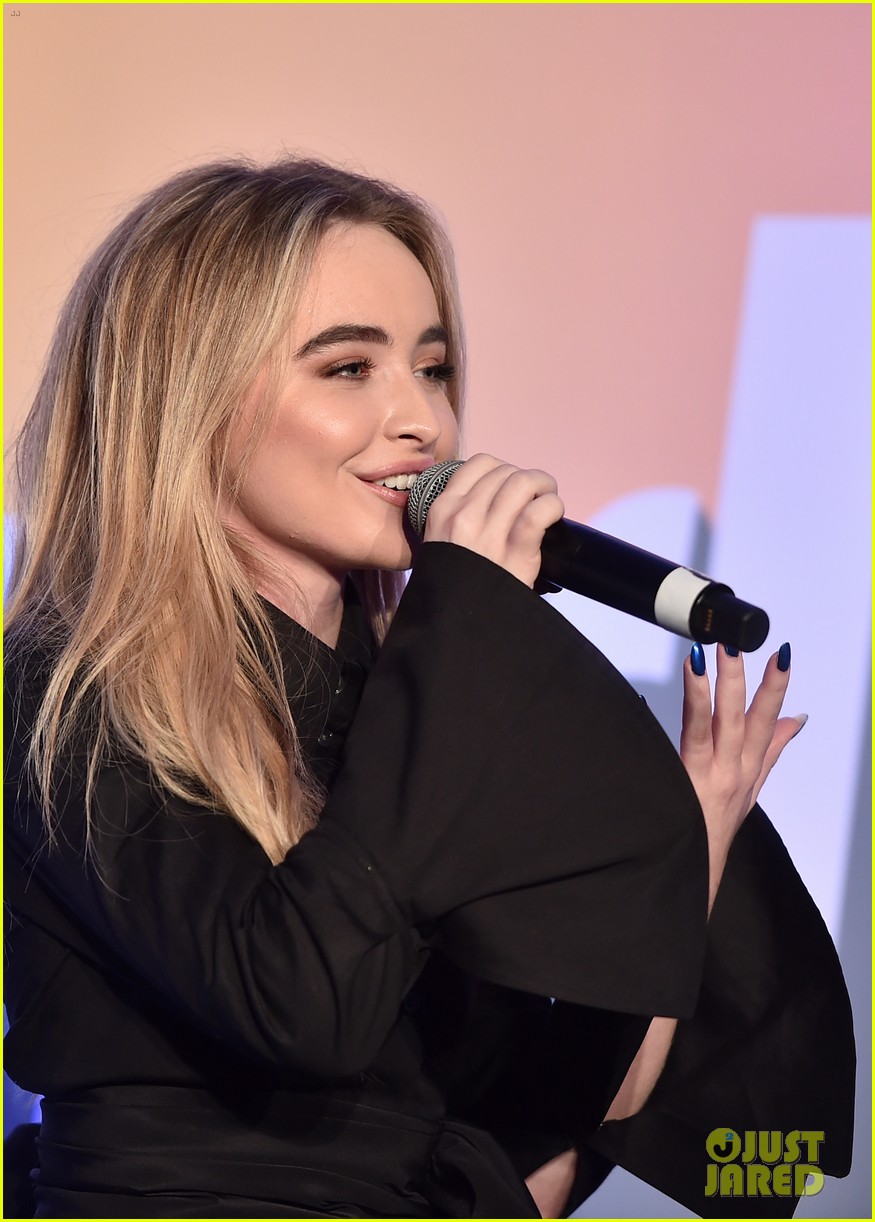 Yara Shahidi, Sabrina Carpenter, & Katherine McNamara Attend the #GirlHero Awards!