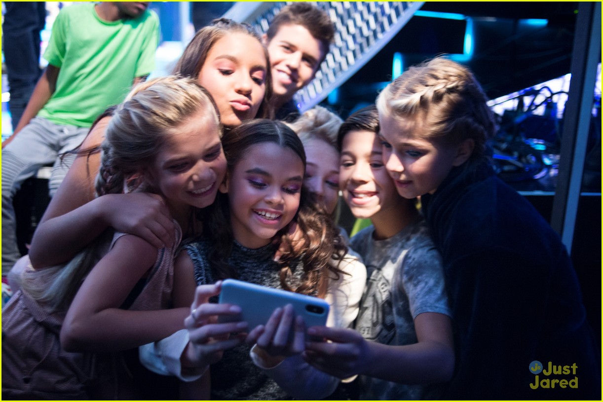 Ariana Greenblatt & Artyon Celestine Amaze With Salsa Number on 'DWTS Juniors' - Watch Now!